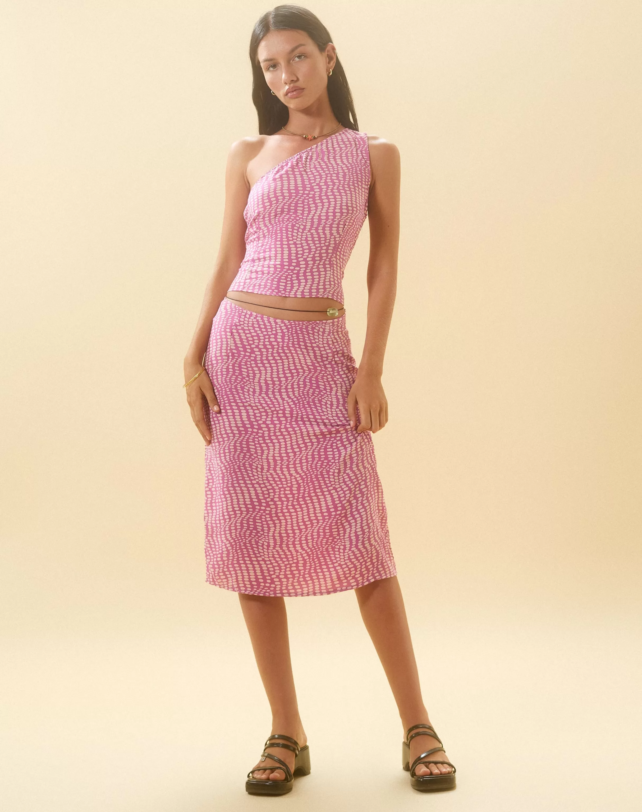 Flash Sale Bayan One Shoulder Top In Wavy Polka Purple PRINTED TOPS