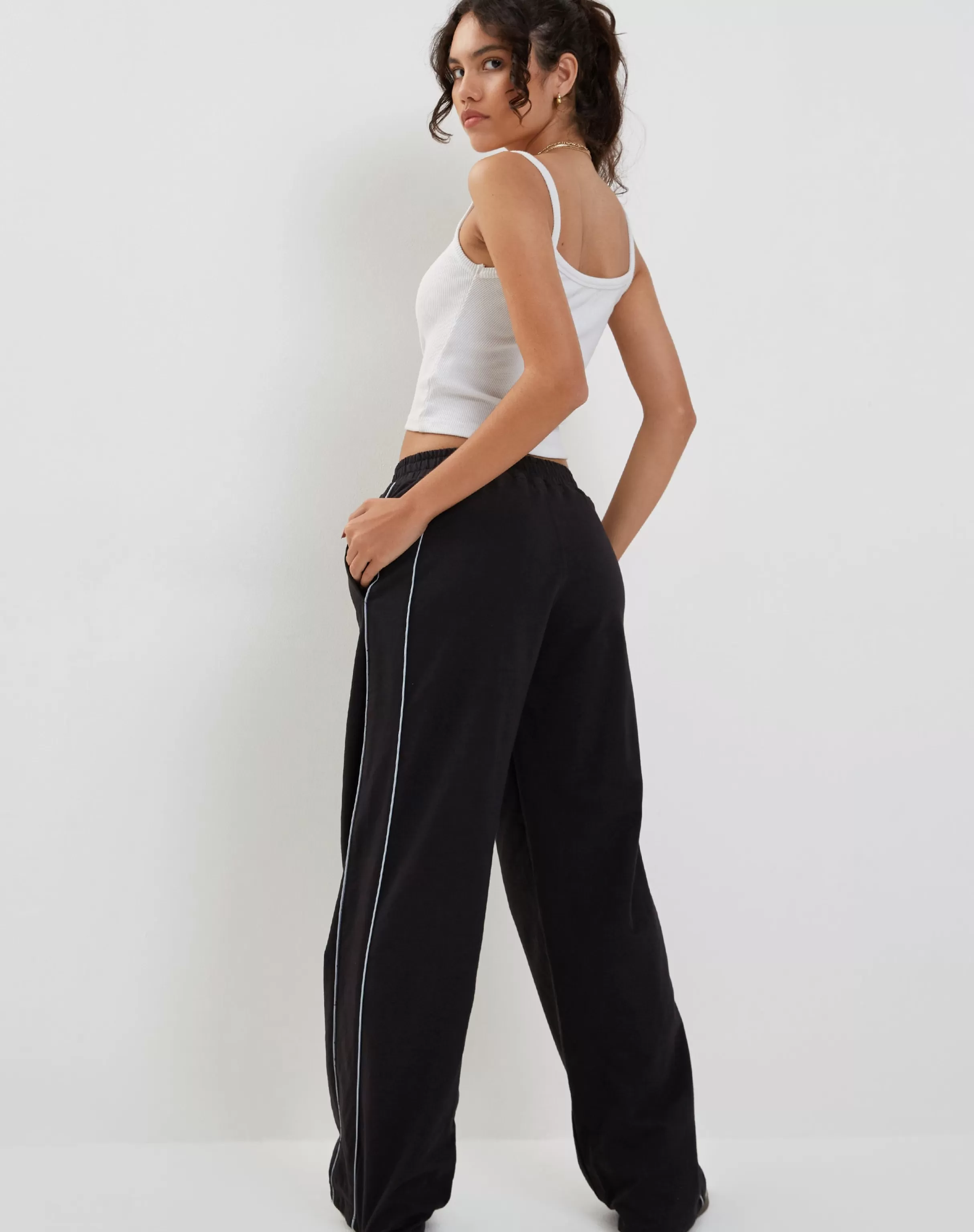 Best Sale Benton Wide Leg Jogger In Black With Dark Grey Piping And 'M' Embroidery LOUNGEWEAR | JOGGERS