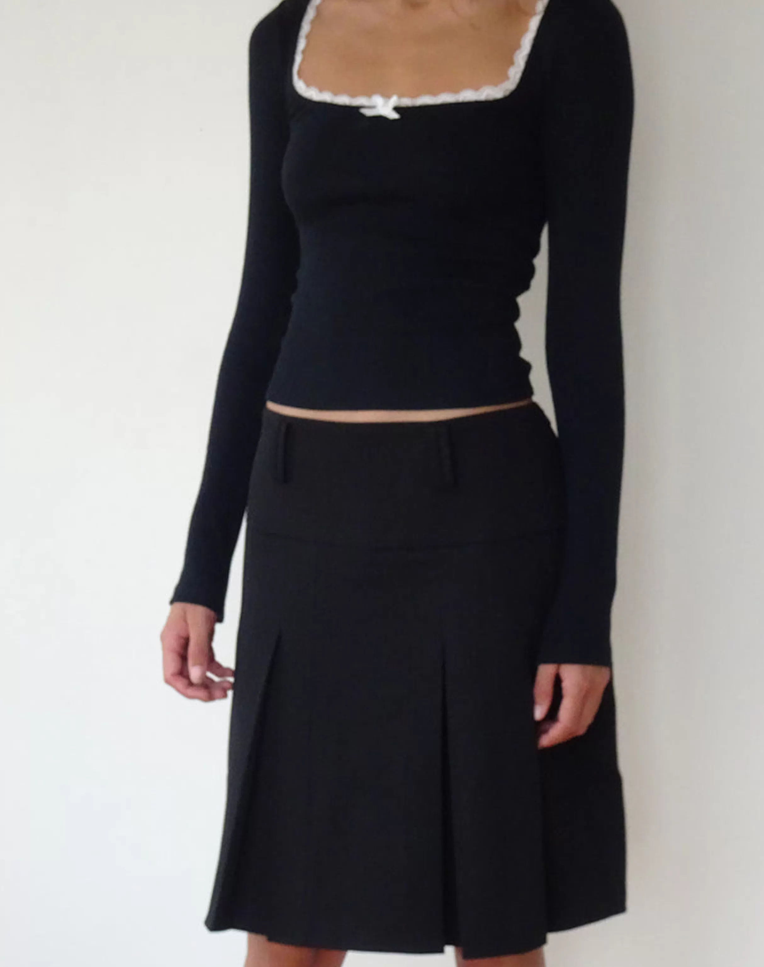Sale Bovita Long Sleeve Top In BASIC TOPS | LONG SLEEVE TOPS