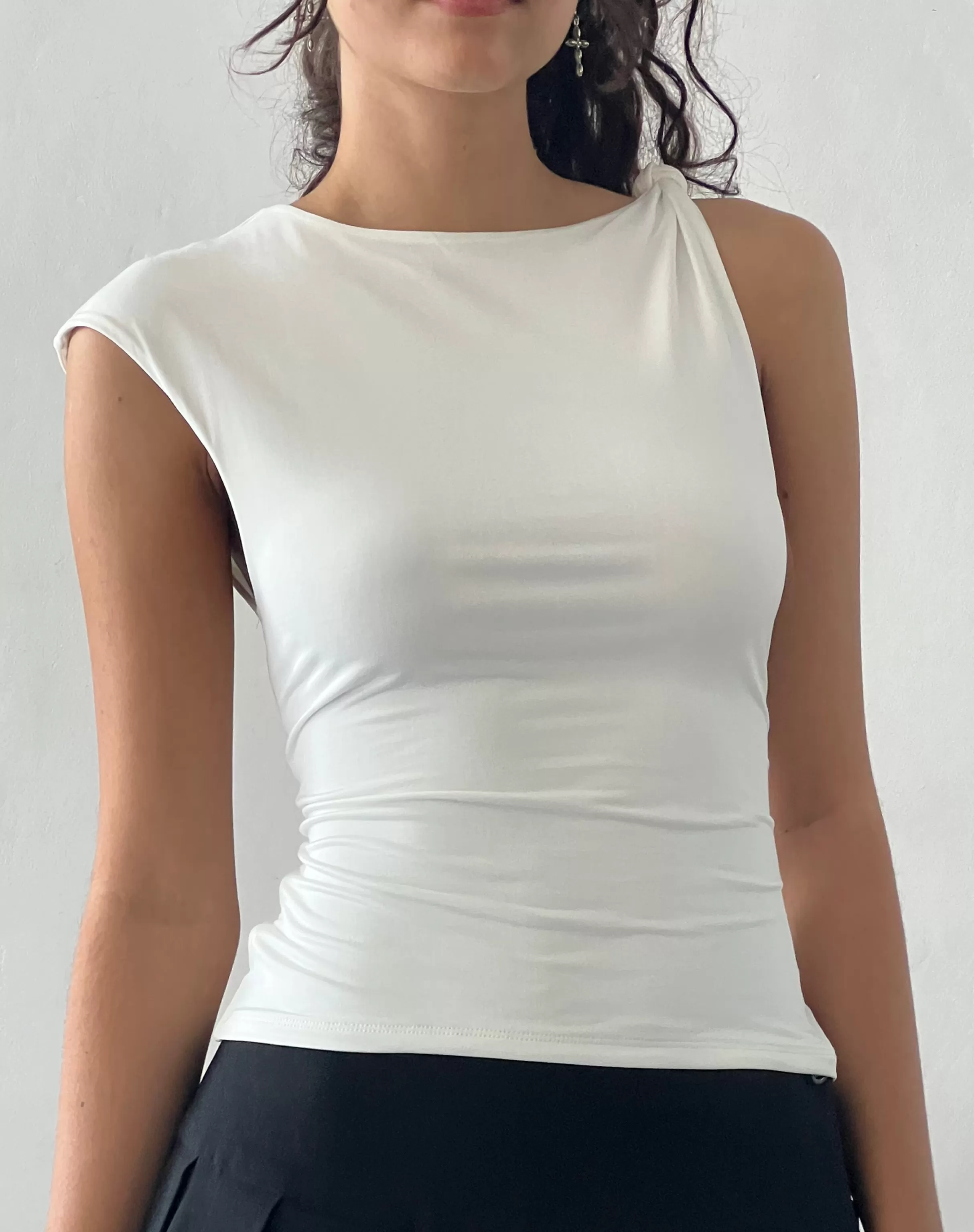 Clearance Cambrie Asymmetric Sleeveless Top In VEST TOPS