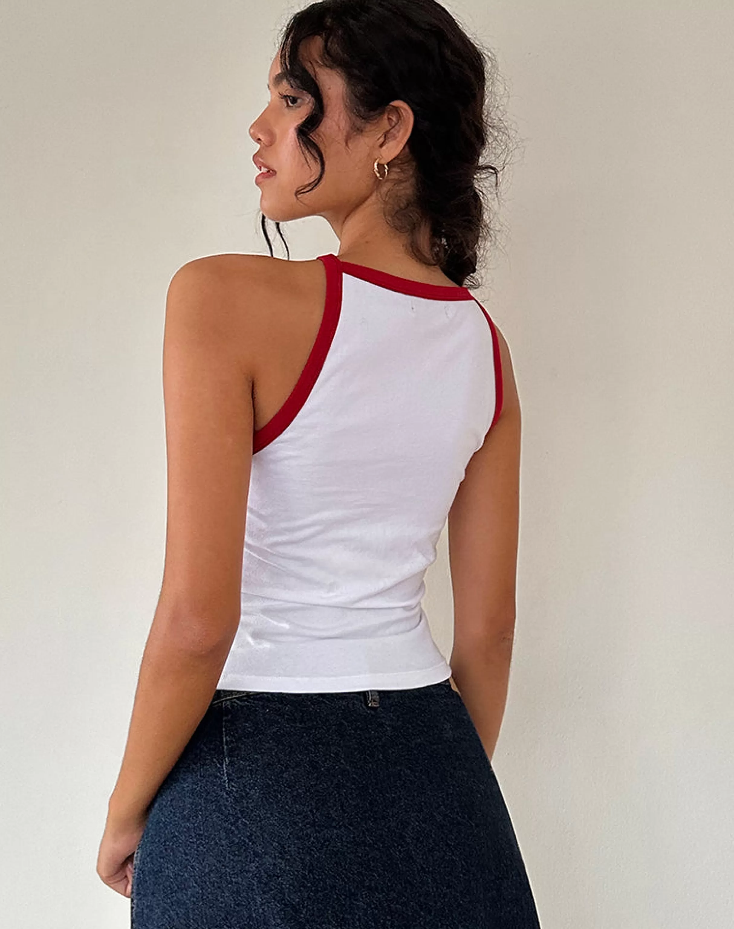 Outlet Carti Vest Top In White With Red Binding STRAWBERRY GIRL | BASIC TOPS
