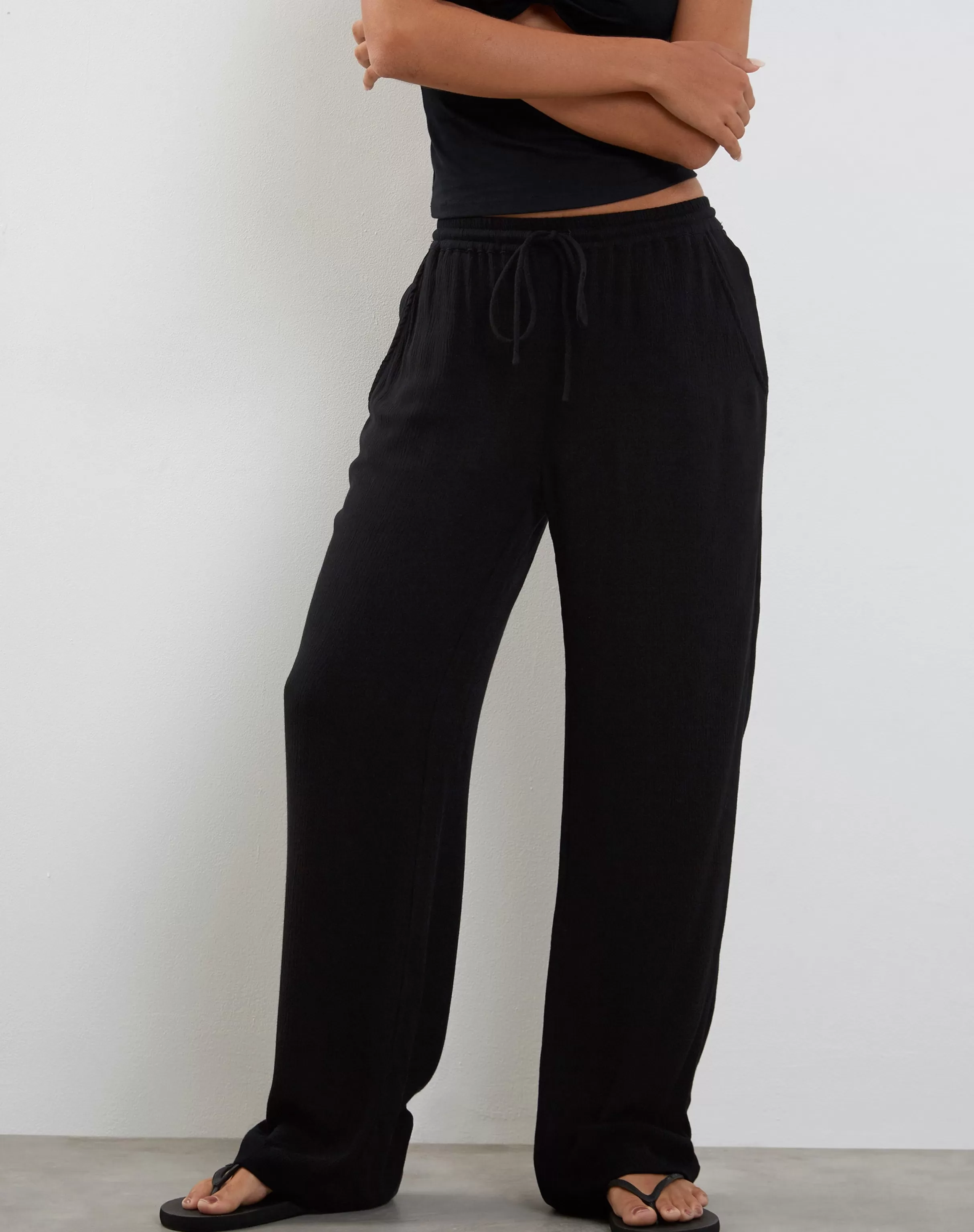 Hot Cisa Wide Leg Trouser In Crinkle Black WIDE LEG TROUSERS