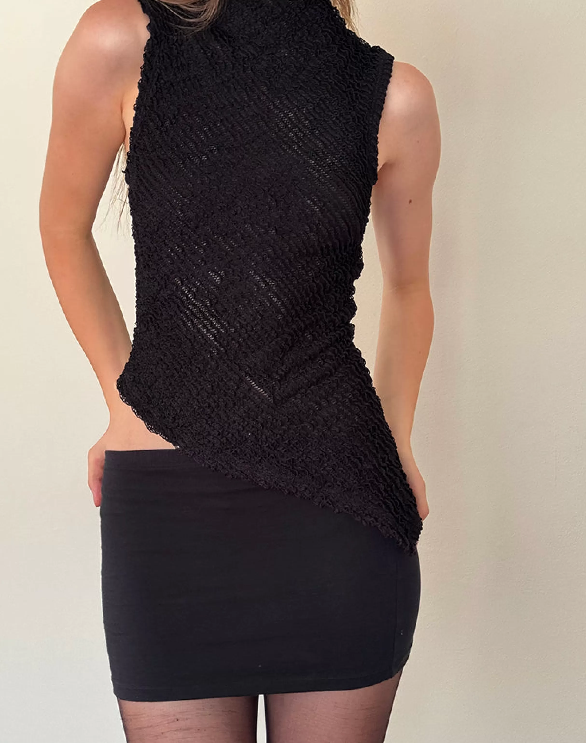 Store Ember Sleeveless Top In BASICS | VEST TOPS
