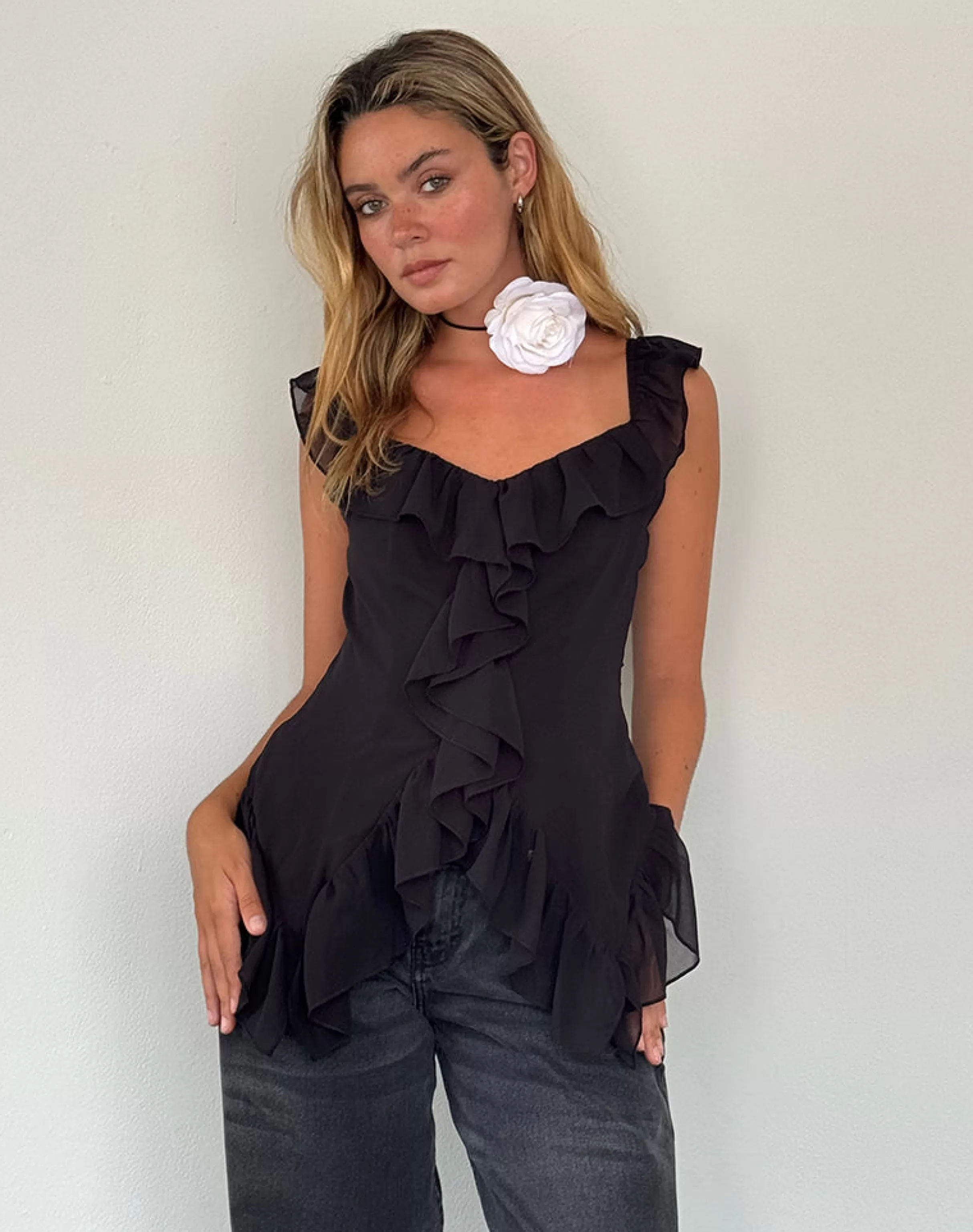 Flash Sale Glaiza Ruffle Cami Top In Black GOING OUT TOPS