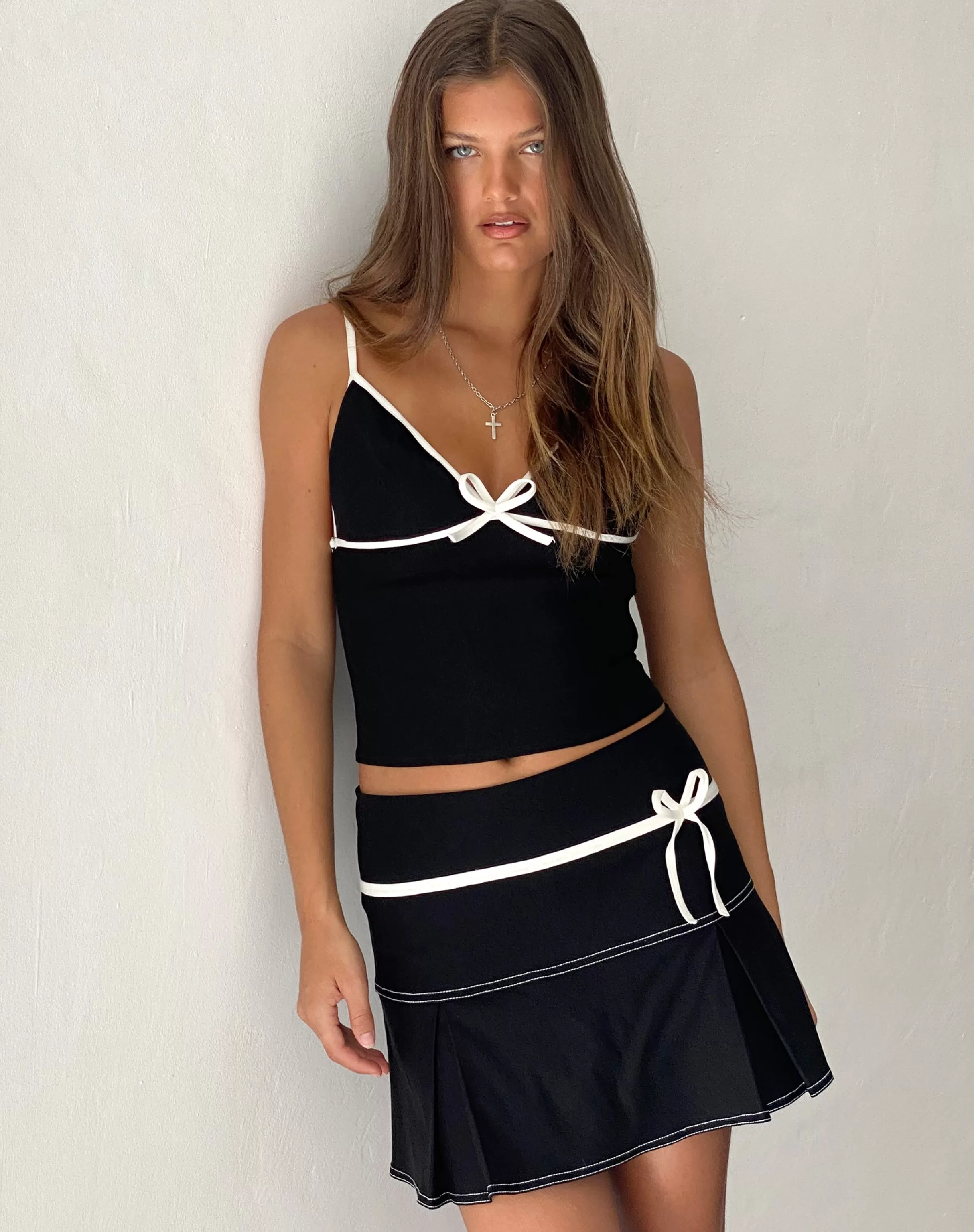 Best Istari Bow Detail Mini Skirt In With White Binding A LINE SKIRTS | MINI SKIRTS