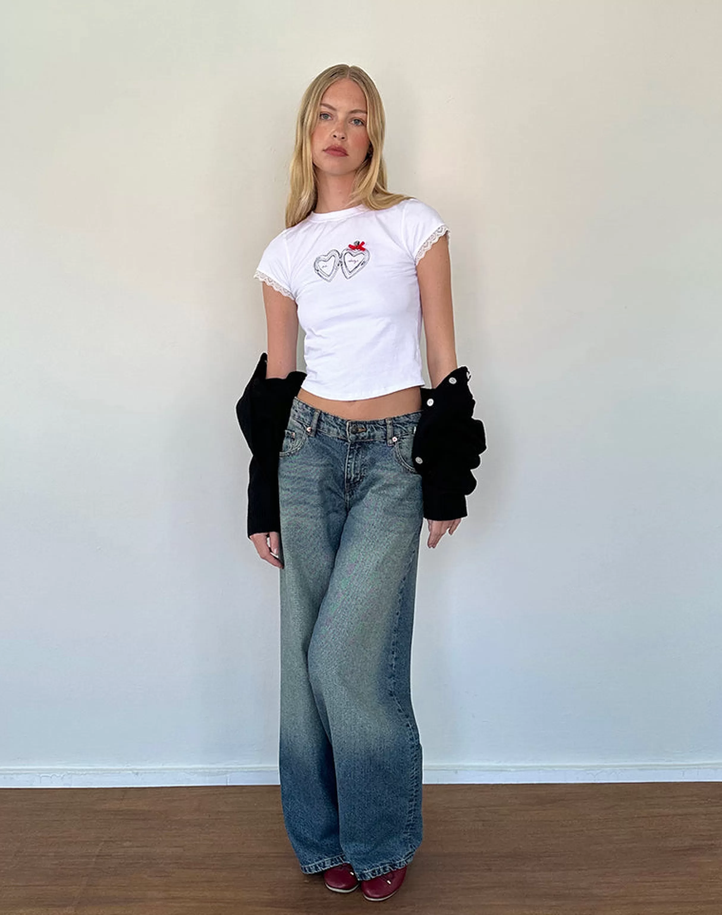 Flash Sale Izzy Tee With BASICS | BASIC TOPS