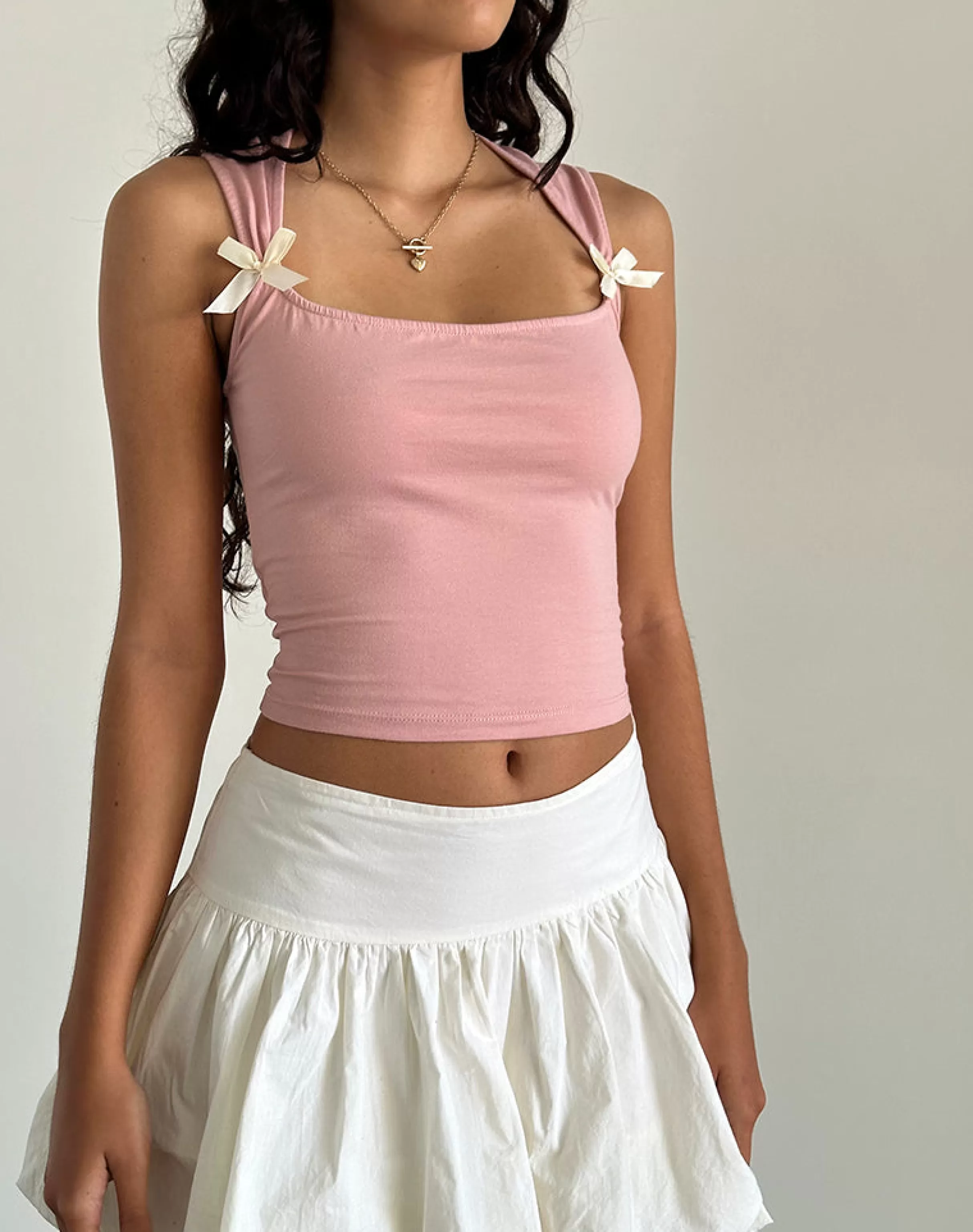 Outlet Jiniso Crop Top In BASICS | GOING OUT TOPS