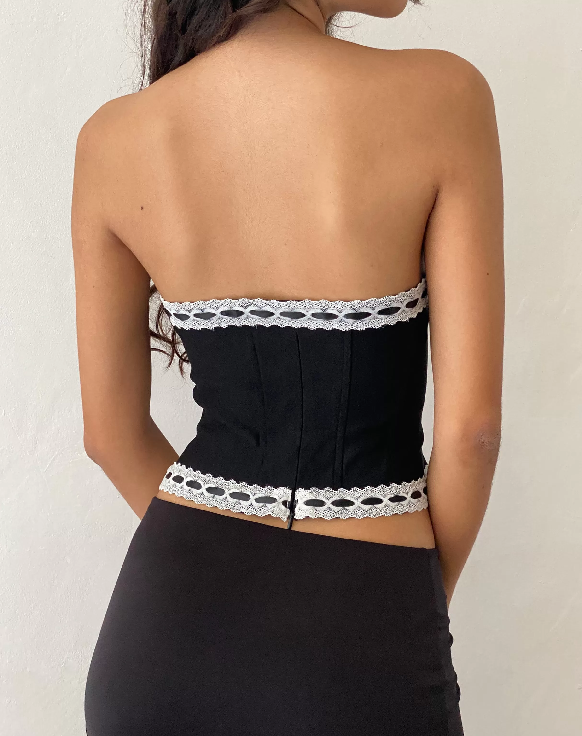 Flash Sale Karida Lace Edge Corset Top In Black GOING OUT TOPS | CROP TOPS
