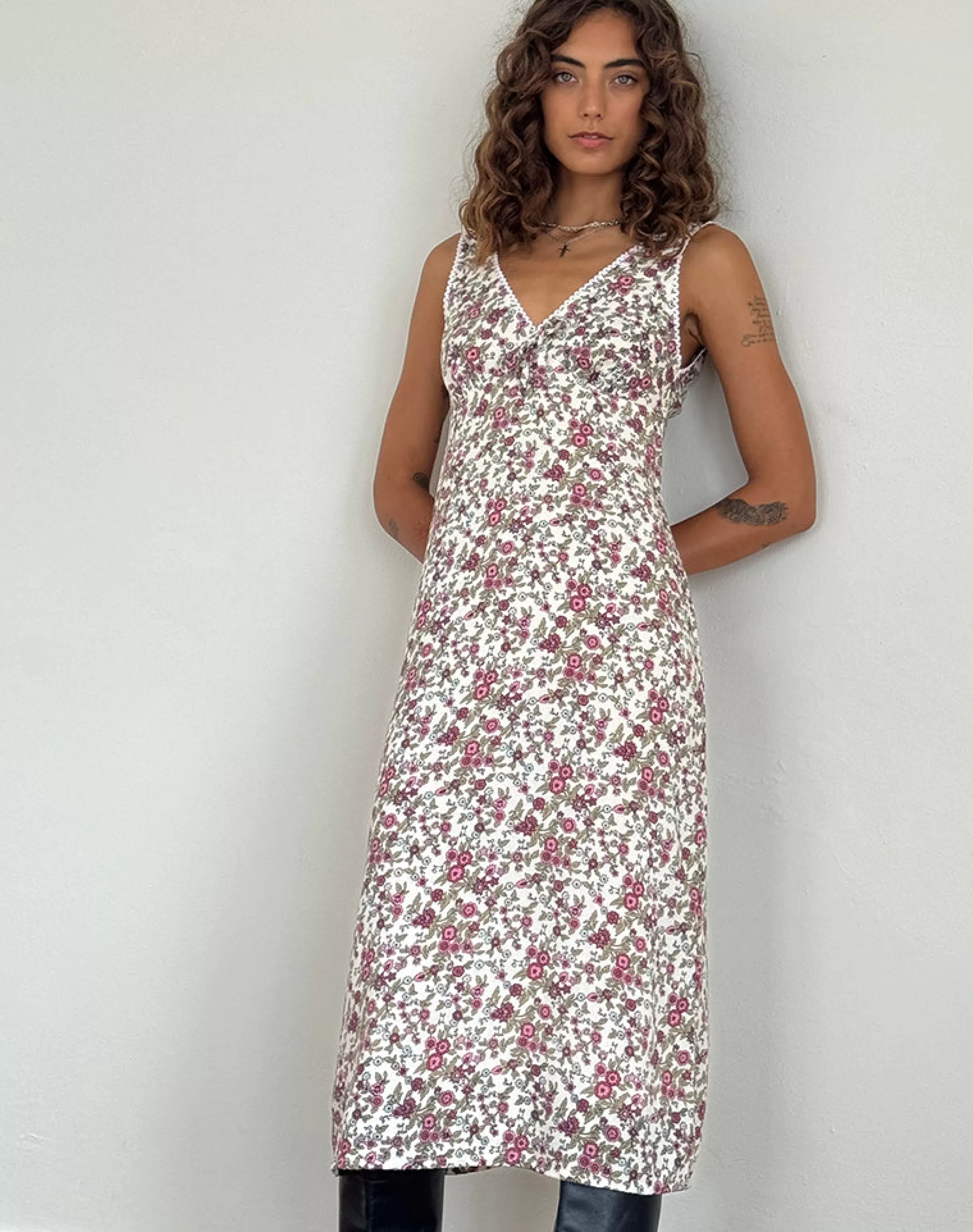 Online Lavisha Midi Dress In NEVERMORE | DAY DRESSES