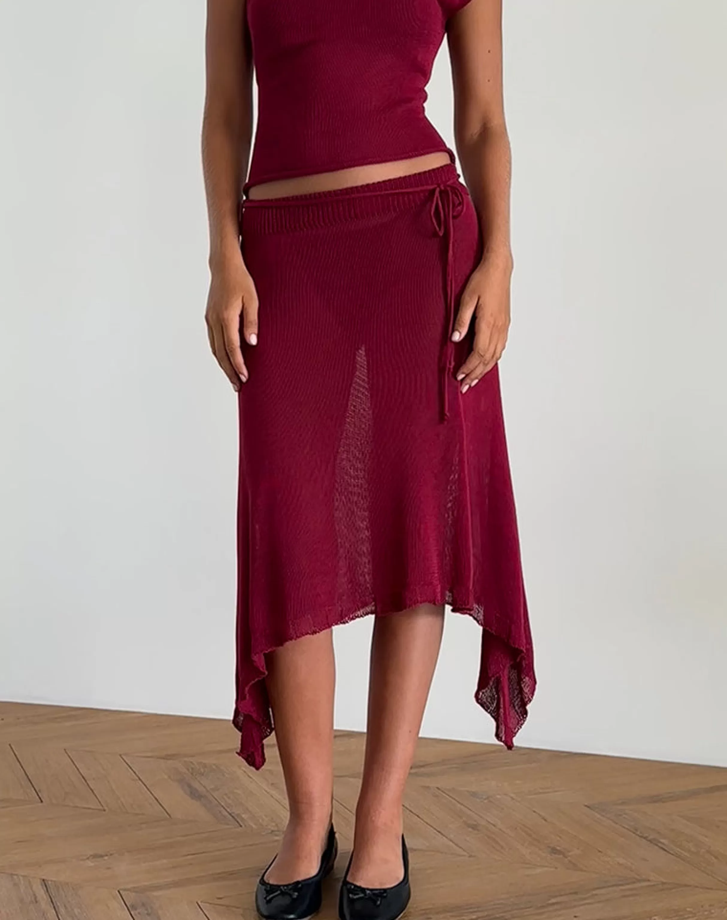 Fashion Leysa Midi Skirt In Sheer Knit Red A LINE SKIRTS | MIDI SKIRTS