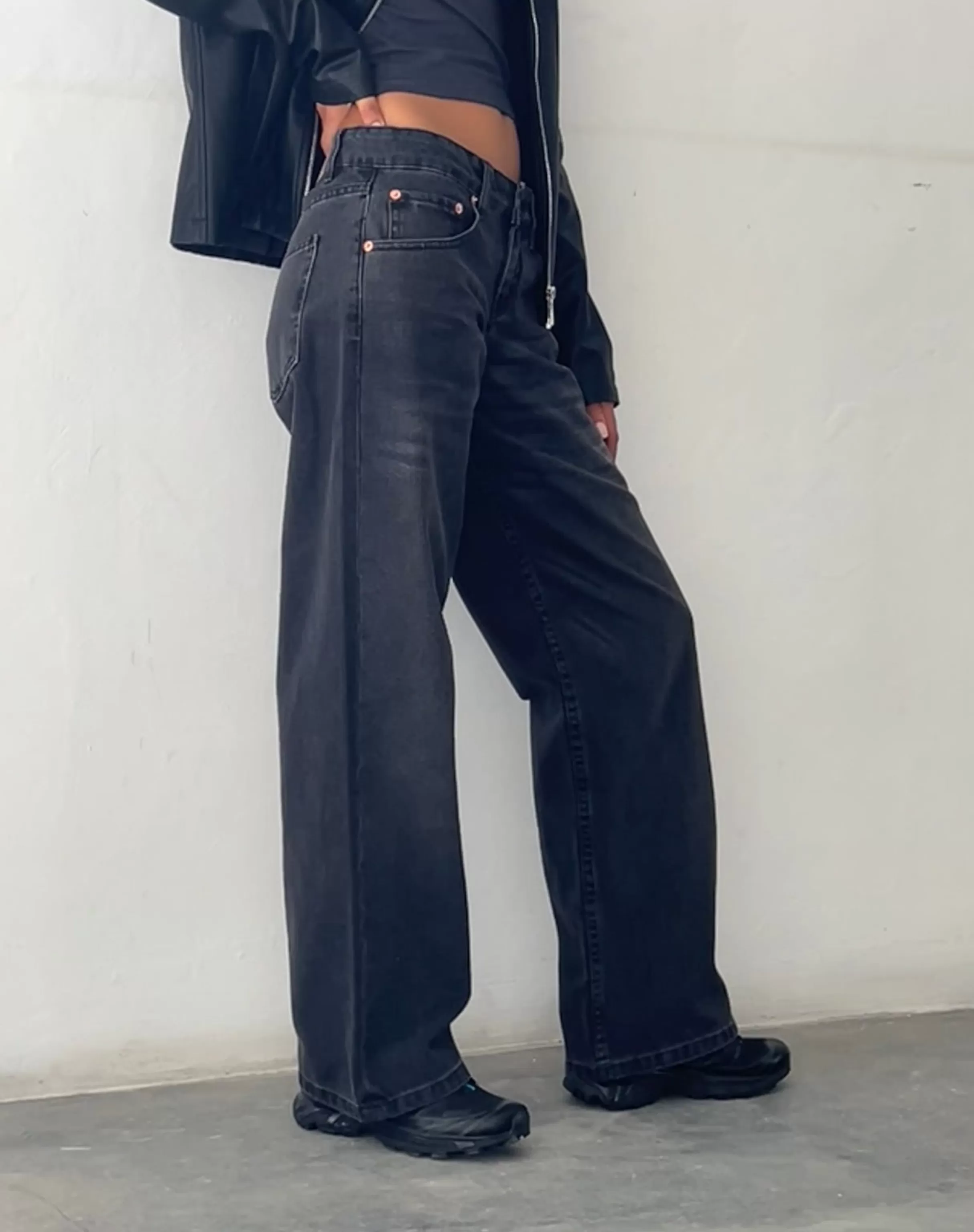 Shop Low Rise Parallel Jeans In JEANS | STRAIGHT LEG JEANS