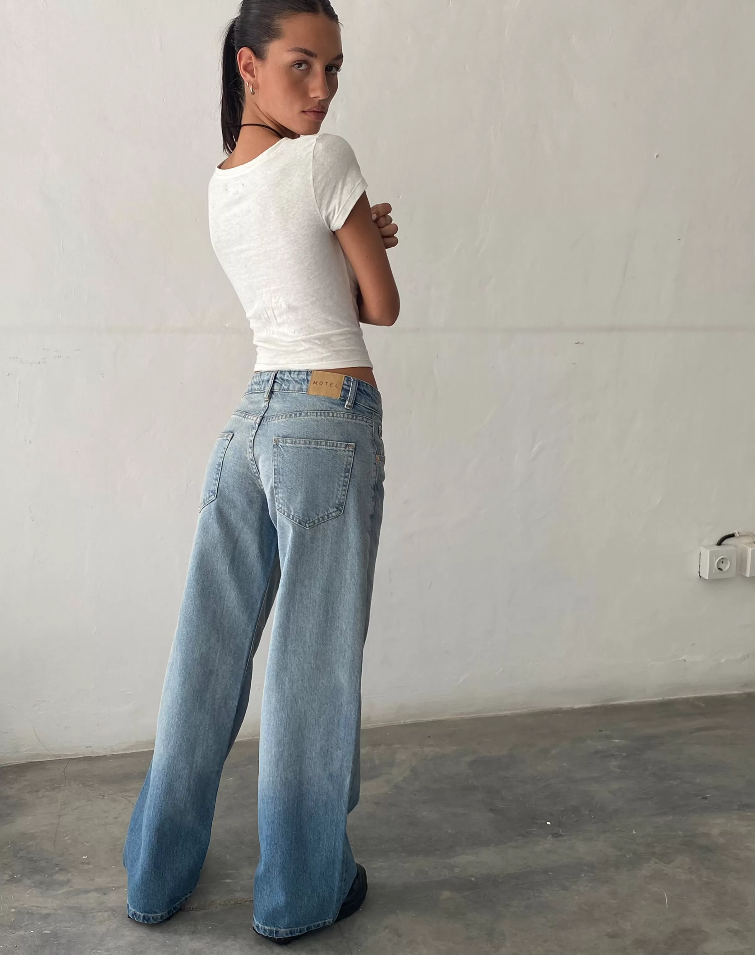 Best Low Rise Parallel Jeans In JEANS | STRAIGHT LEG JEANS