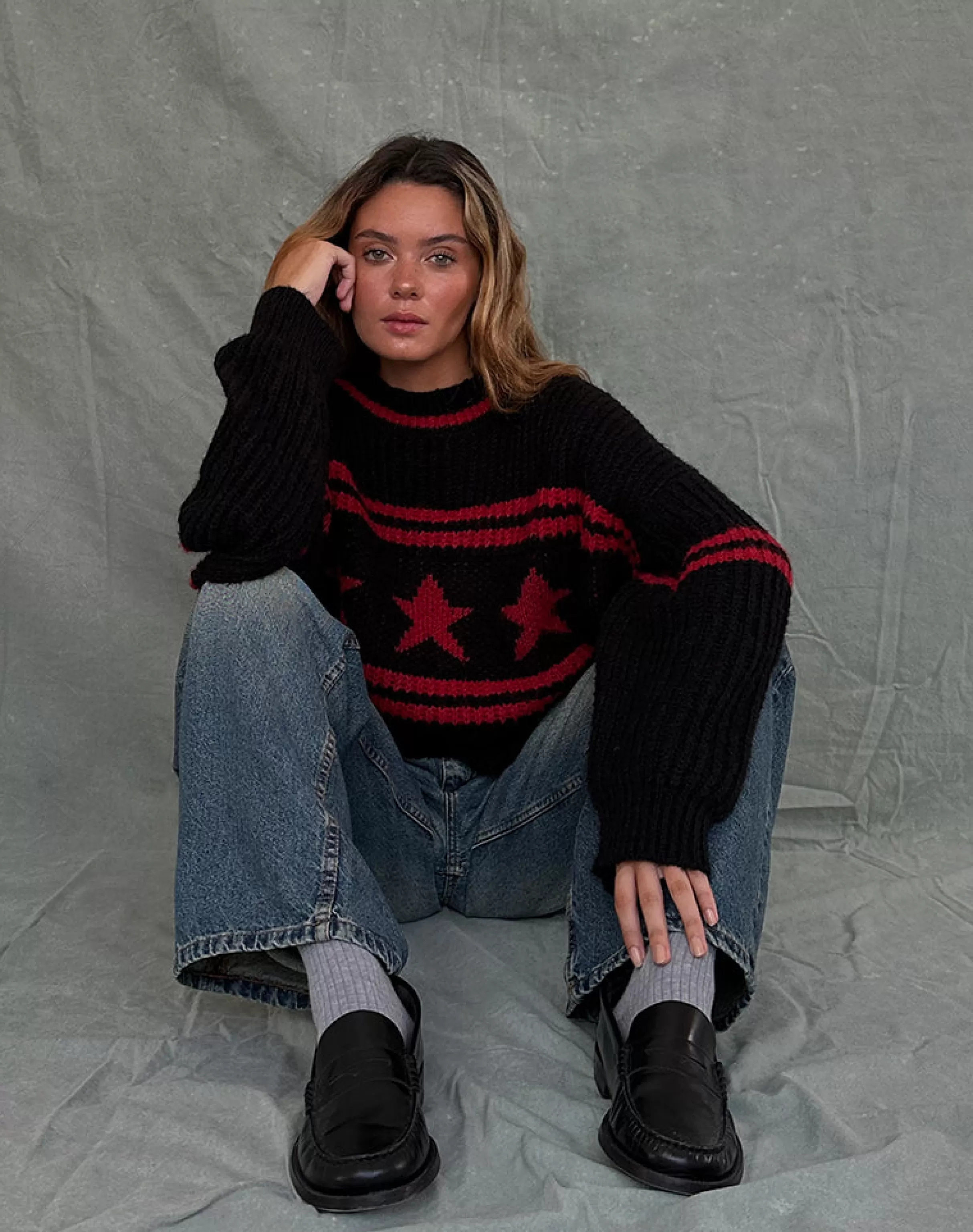 Clearance Lulees Oversized Jumper In Black With Red Star And Stripes JUMPERS