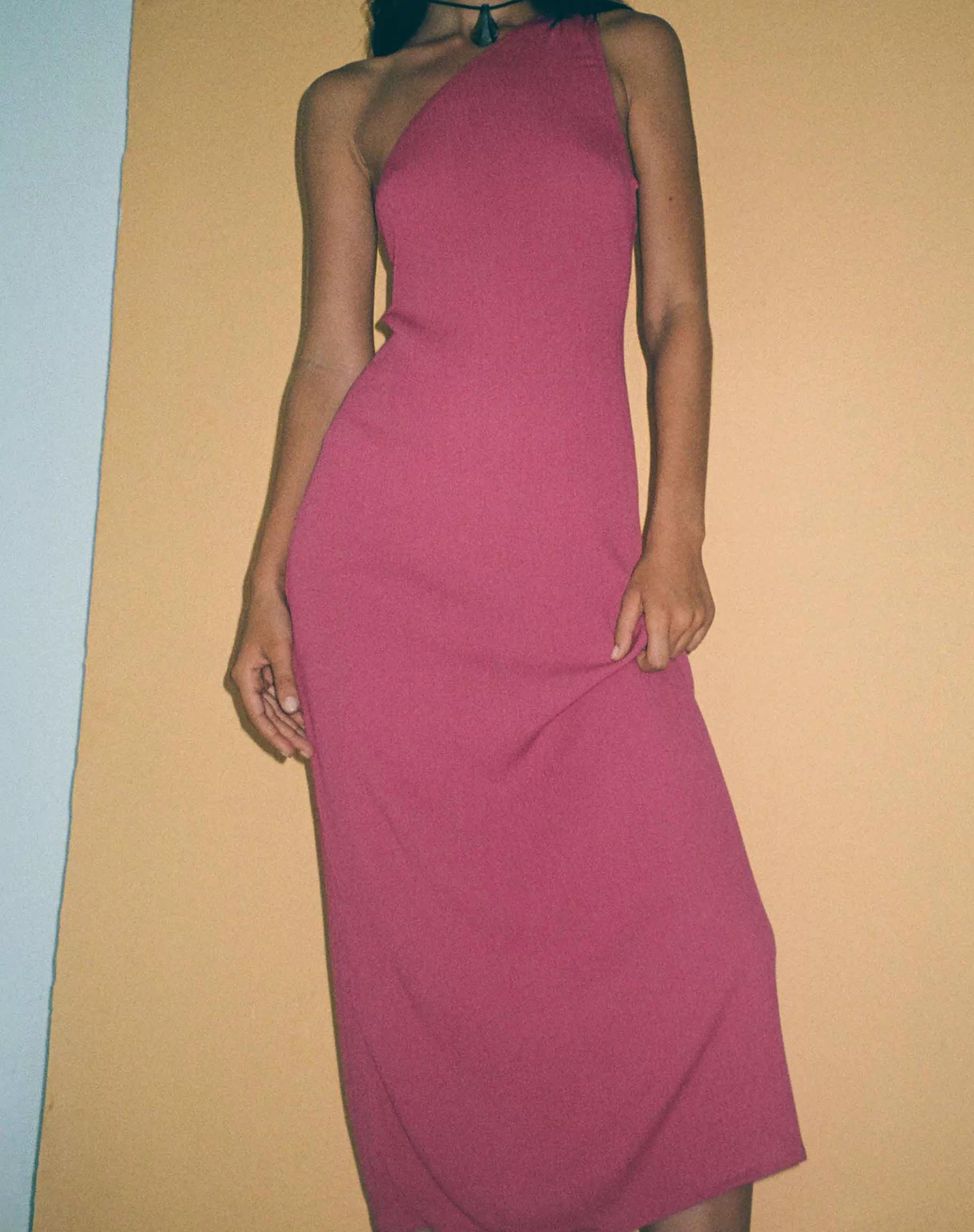 Store Namjun One Shoulder Midi Dress In Daco Rose Crinkle DAY DRESSES