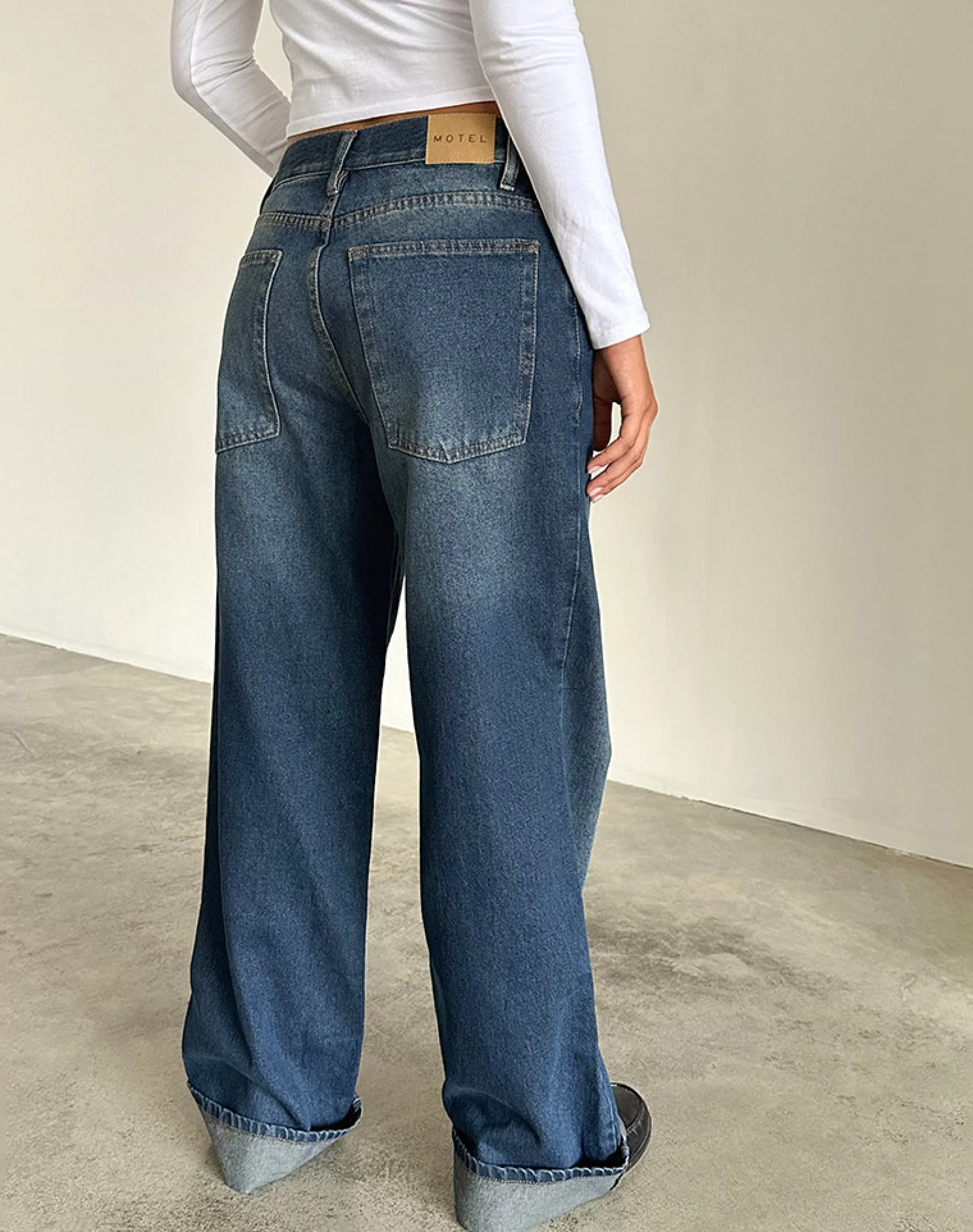 Online Oversized Dad Low Rise Jeans In JEANS | WIDE LEG JEANS