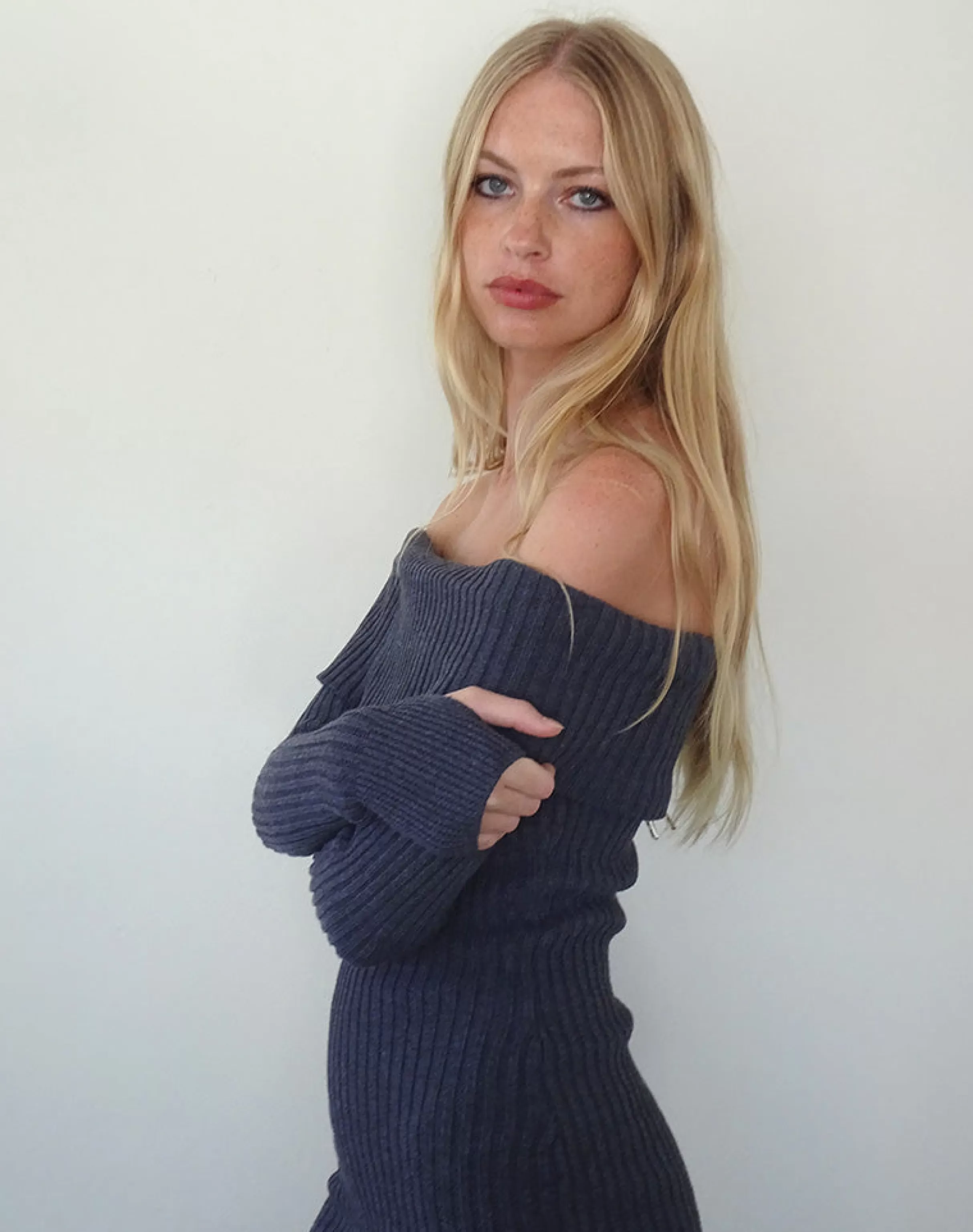 Online Queeva Knitted Bardot Mini Dress In Dark Charcoal SALE KNITWEAR | DAY DRESSES