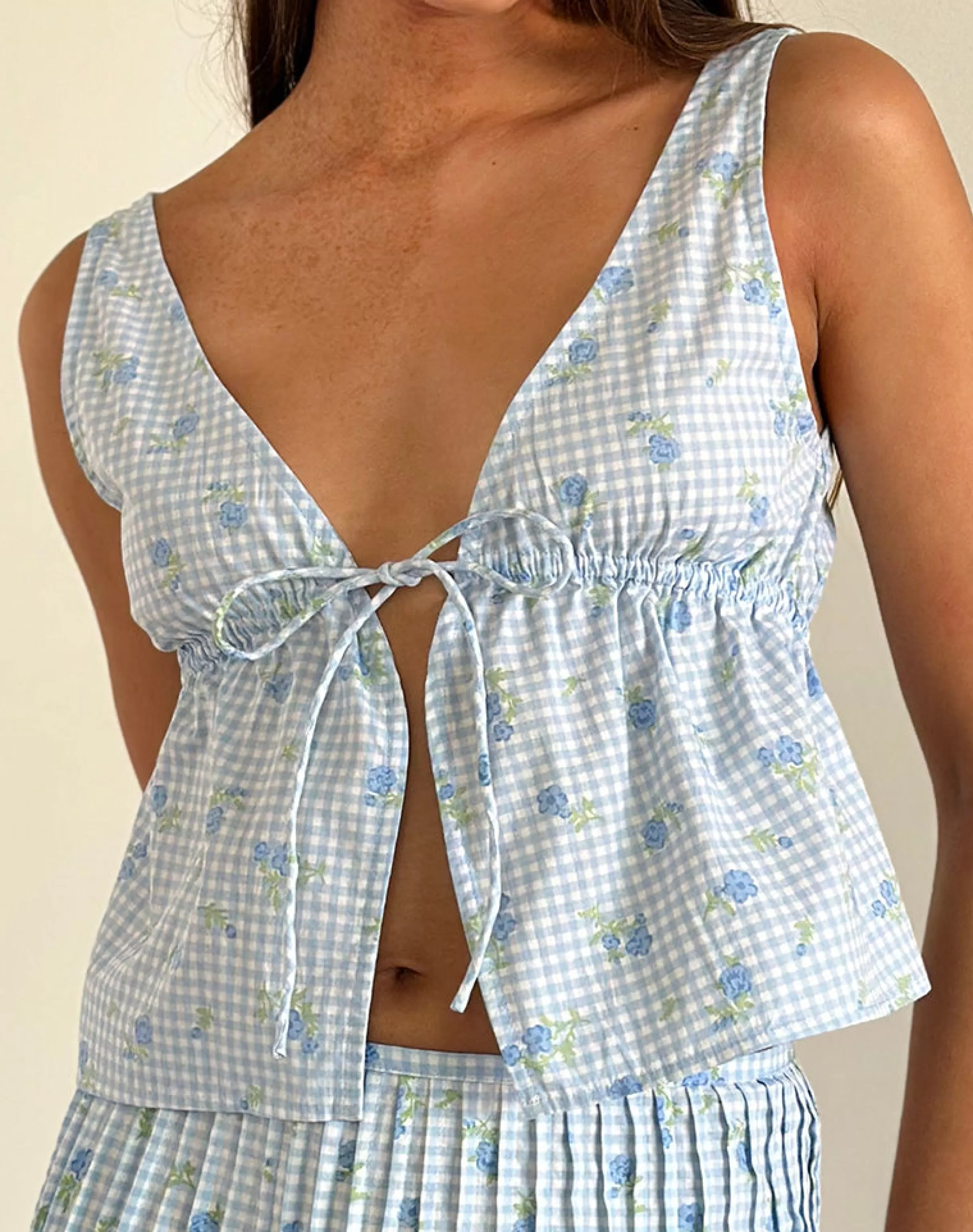Cheap Rolia Cami Top In STRAWBERRY GIRL | GOING OUT TOPS