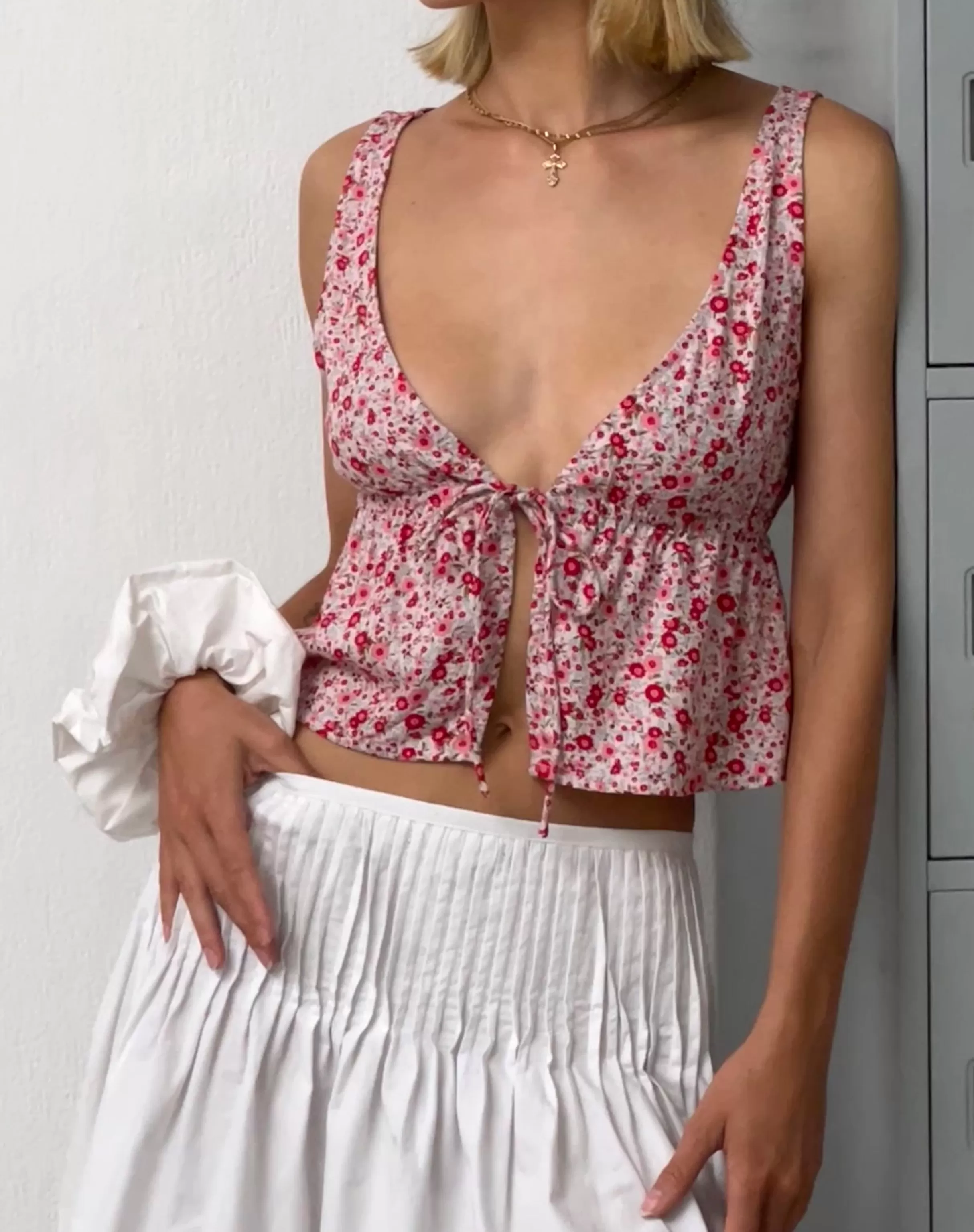Cheap Rolia Tie Front Top In PRINTED TOPS
