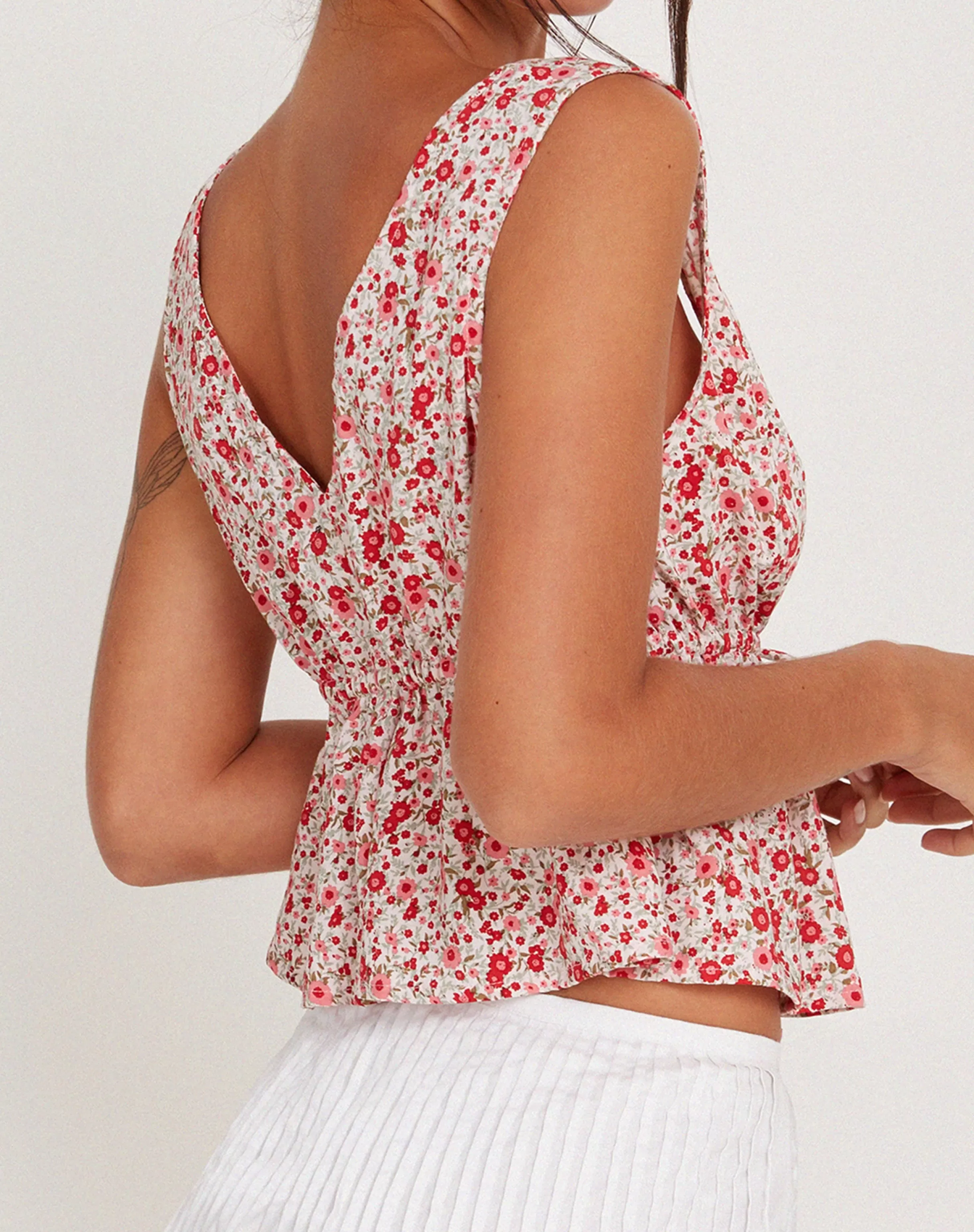 Cheap Rolia Tie Front Top In PRINTED TOPS