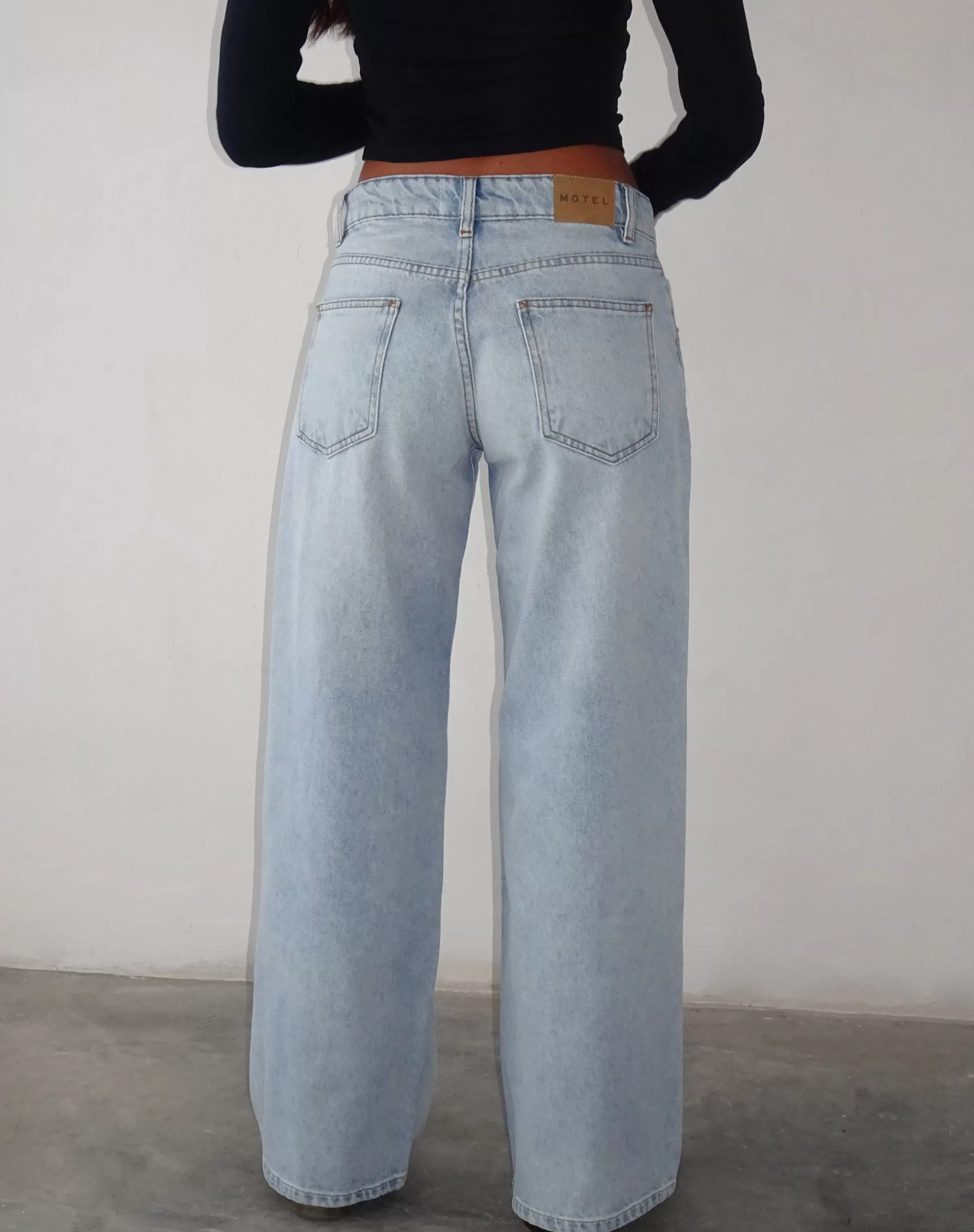 Online Roomy Extra Wide Low Rise Jeans In Extreme Light Blue Wash ROOMY JEANS | WIDE LEG JEANS