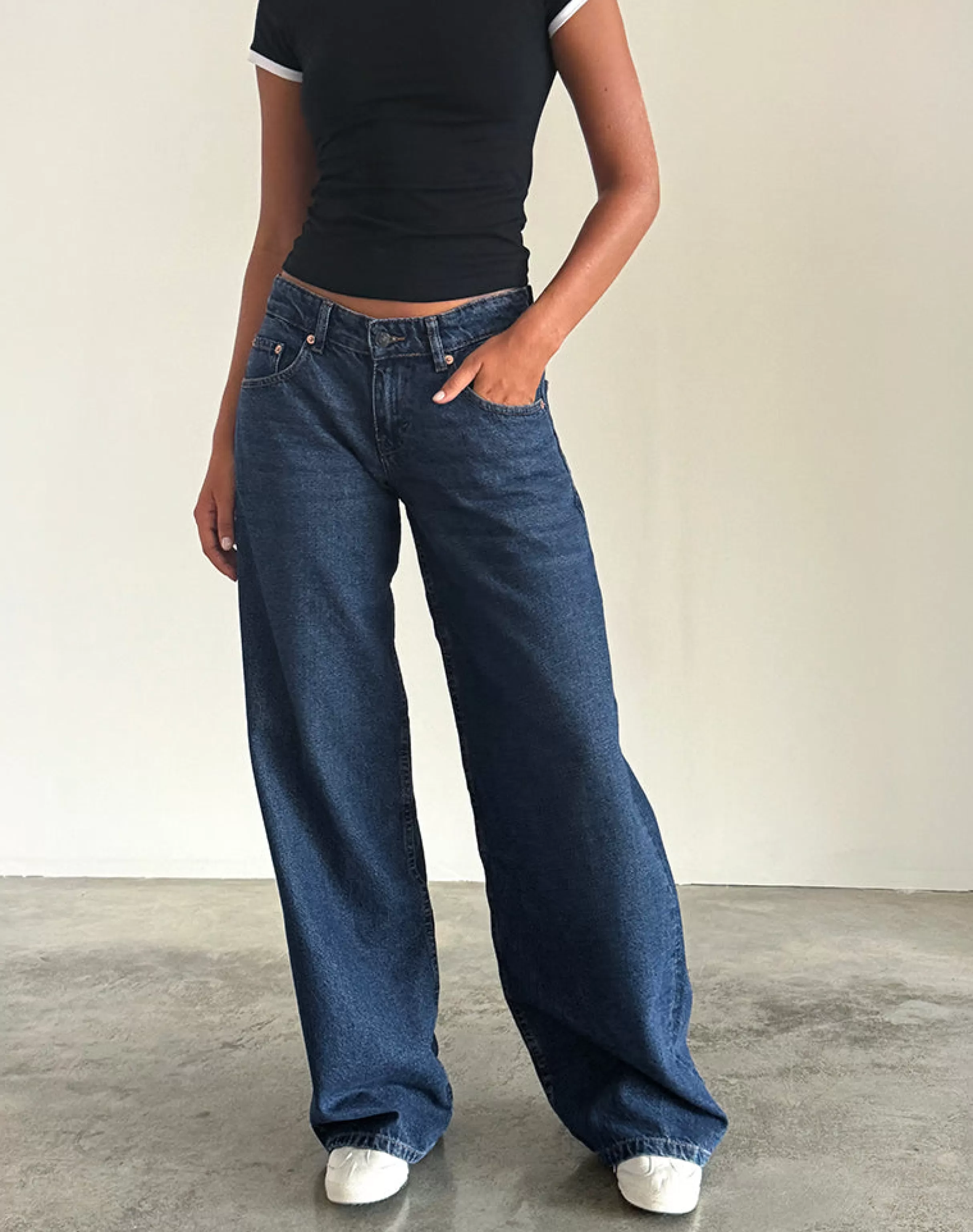 Online Roomy Extra Wide Low Rise Jeans In JEANS | ROOMY JEANS