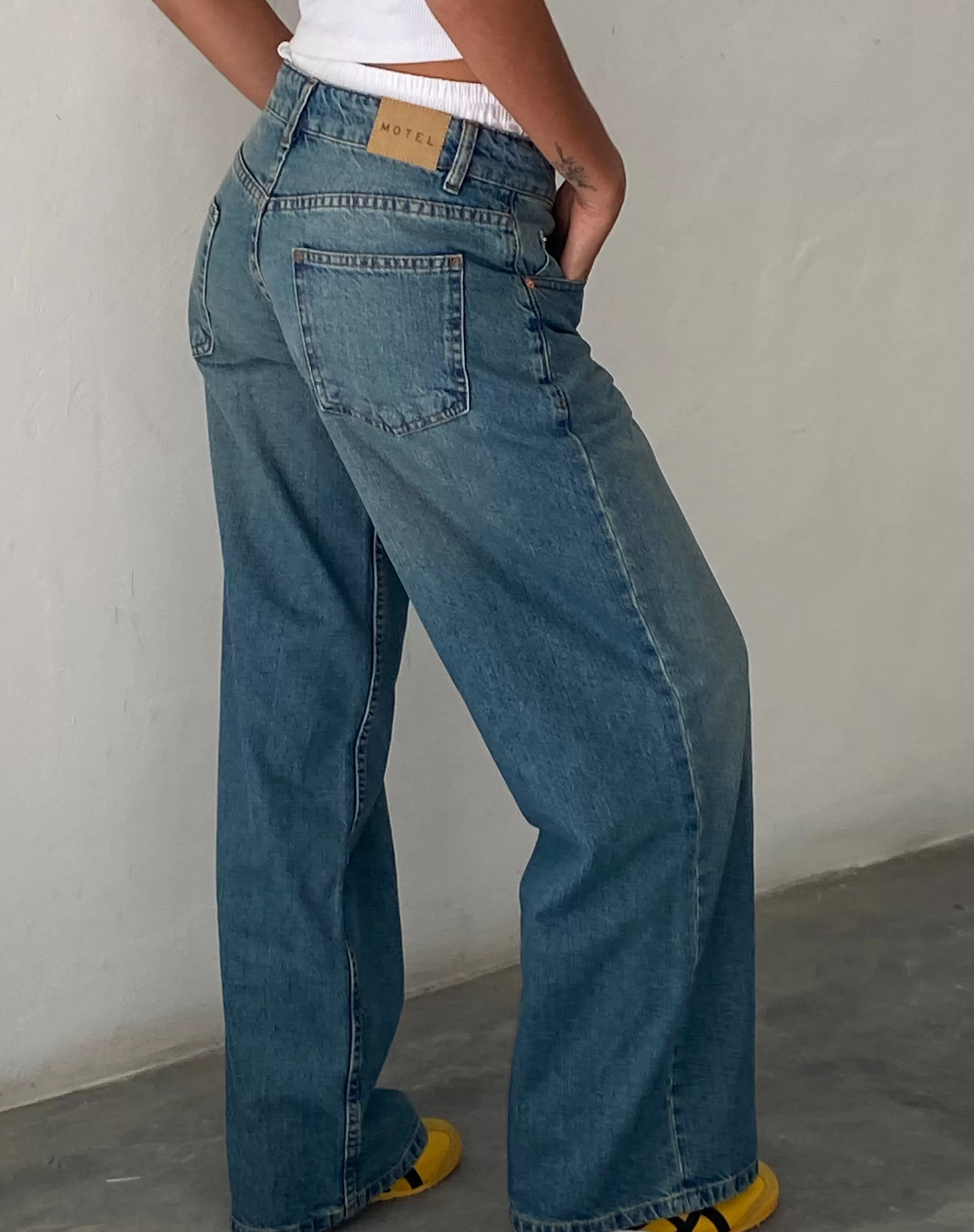 Hot Roomy Extra Wide Low Rise Jeans In JEANS | STRAIGHT LEG JEANS