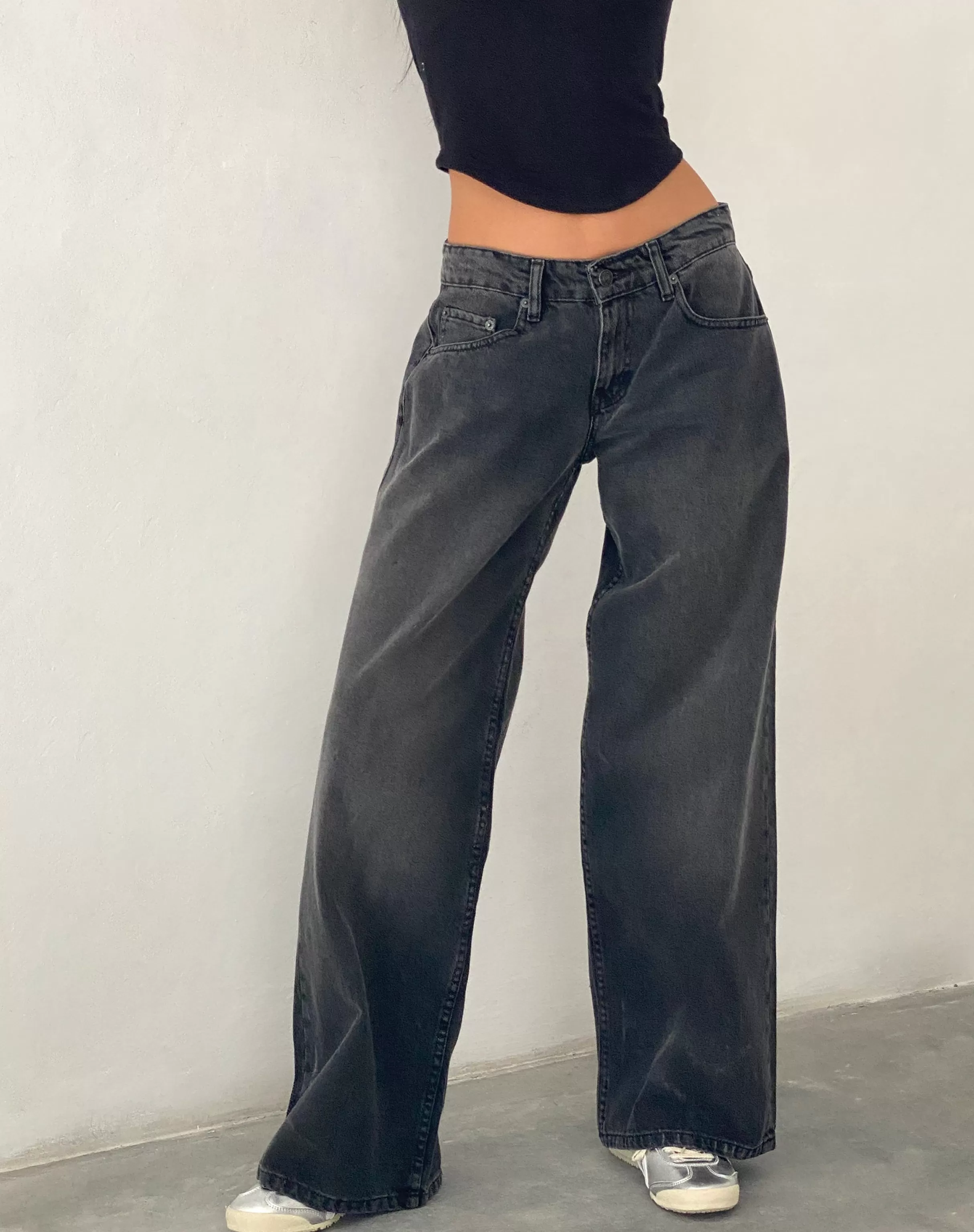 Outlet Roomy Extra Wide Low Rise Jeans In JEANS | WIDE LEG JEANS
