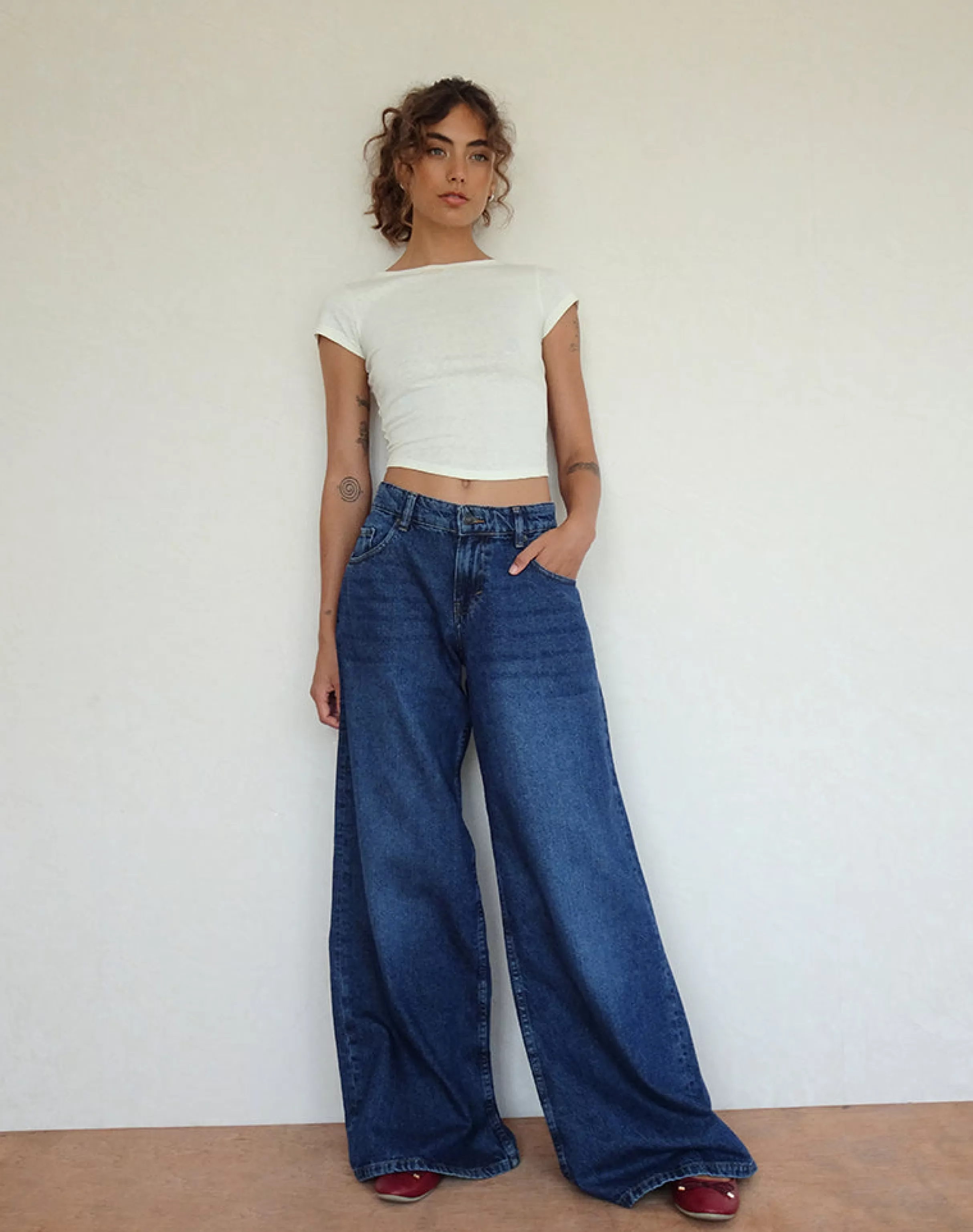 Discount Roomy Oversized Low Rise Jeans In JEANS | ROOMY JEANS