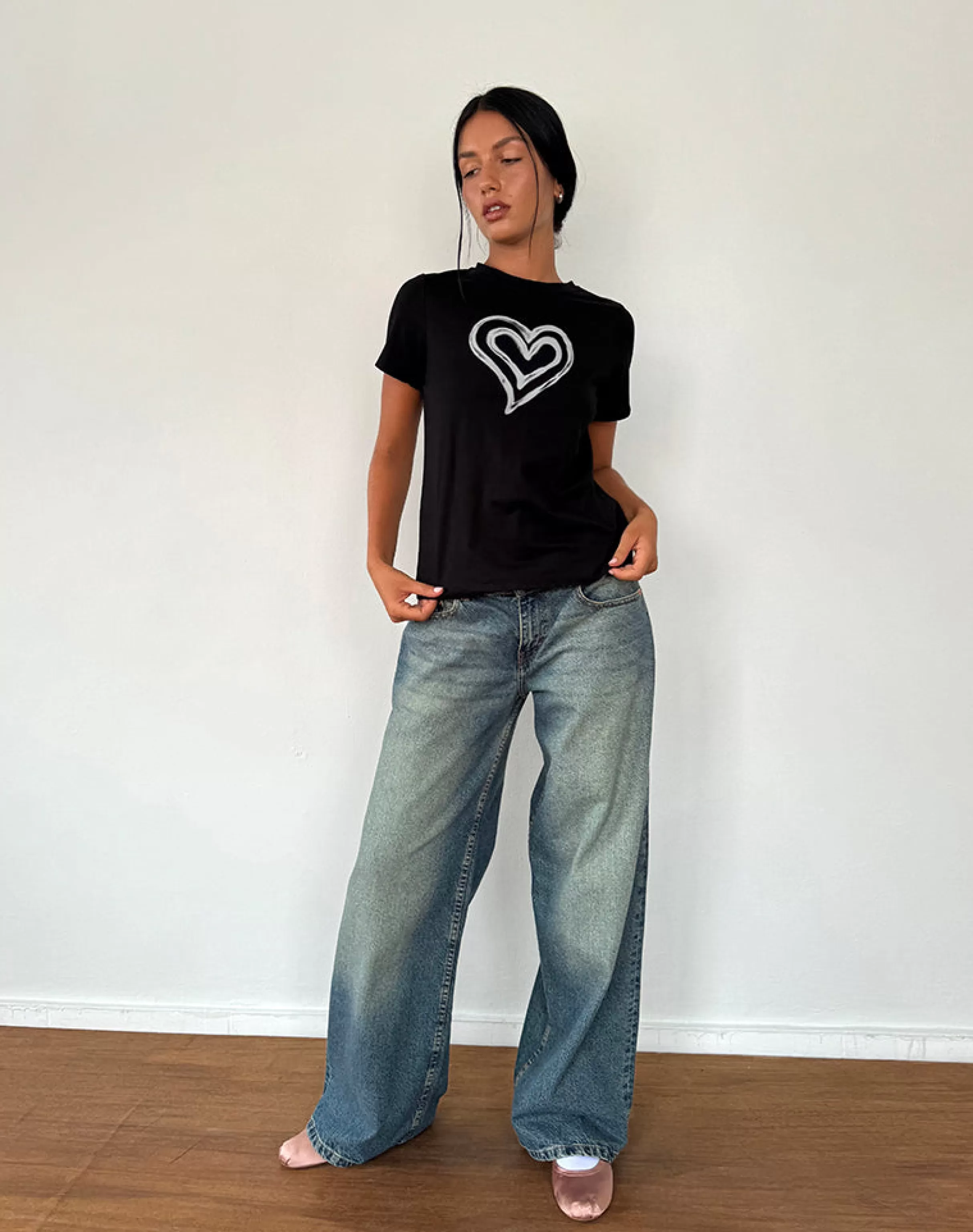 Flash Sale Saki Tee In BASICS | TEES