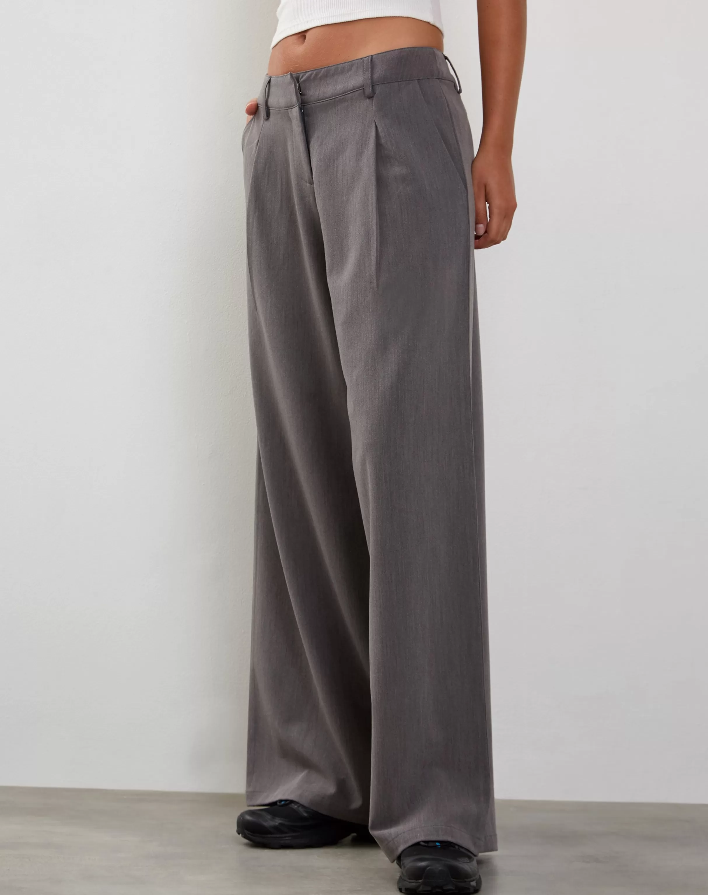 Sale Salisu Wide Leg Trouser In TAILORING | TAILORED TROUSERS