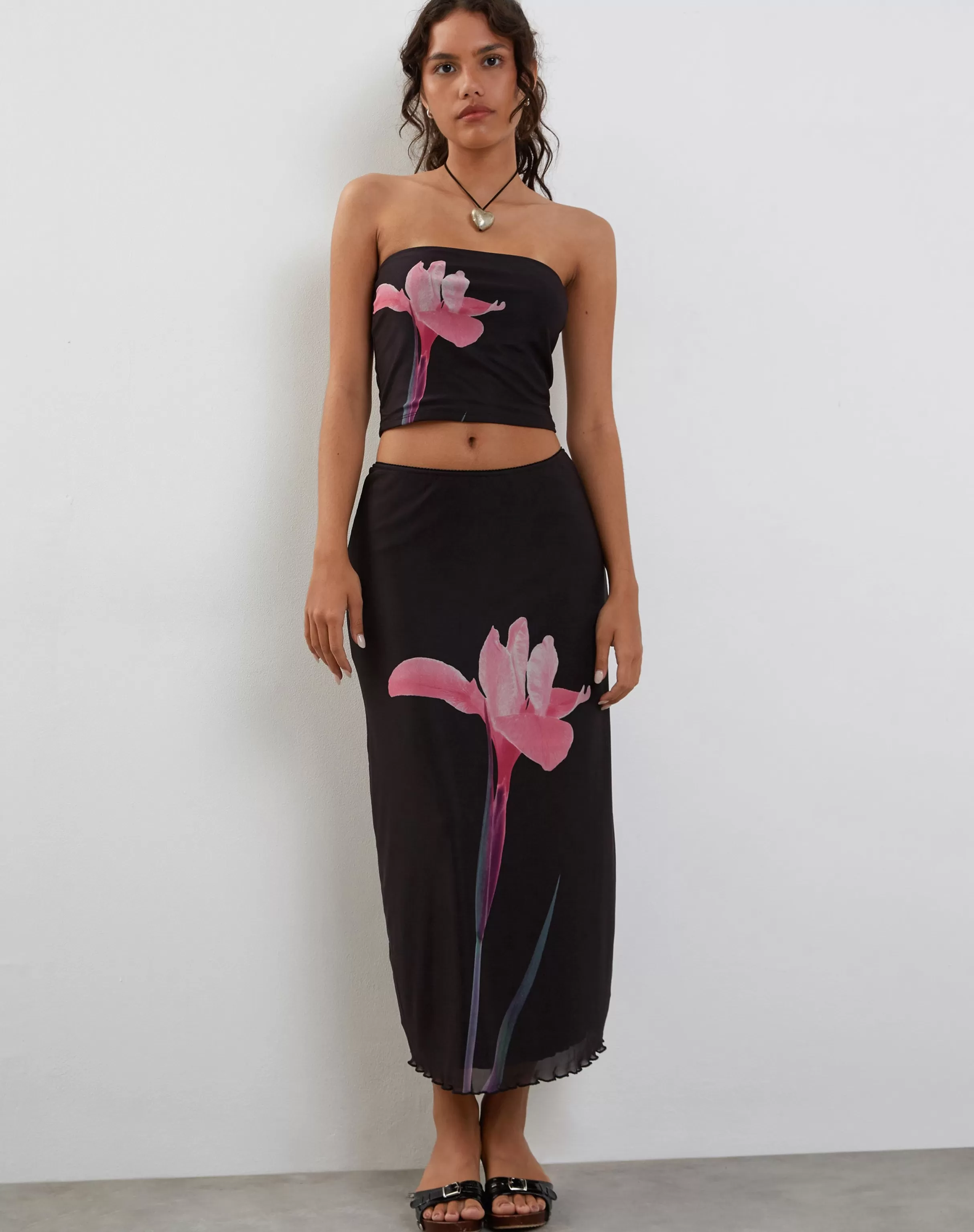 New Shae Bandeau Top In BANDEAU TOPS