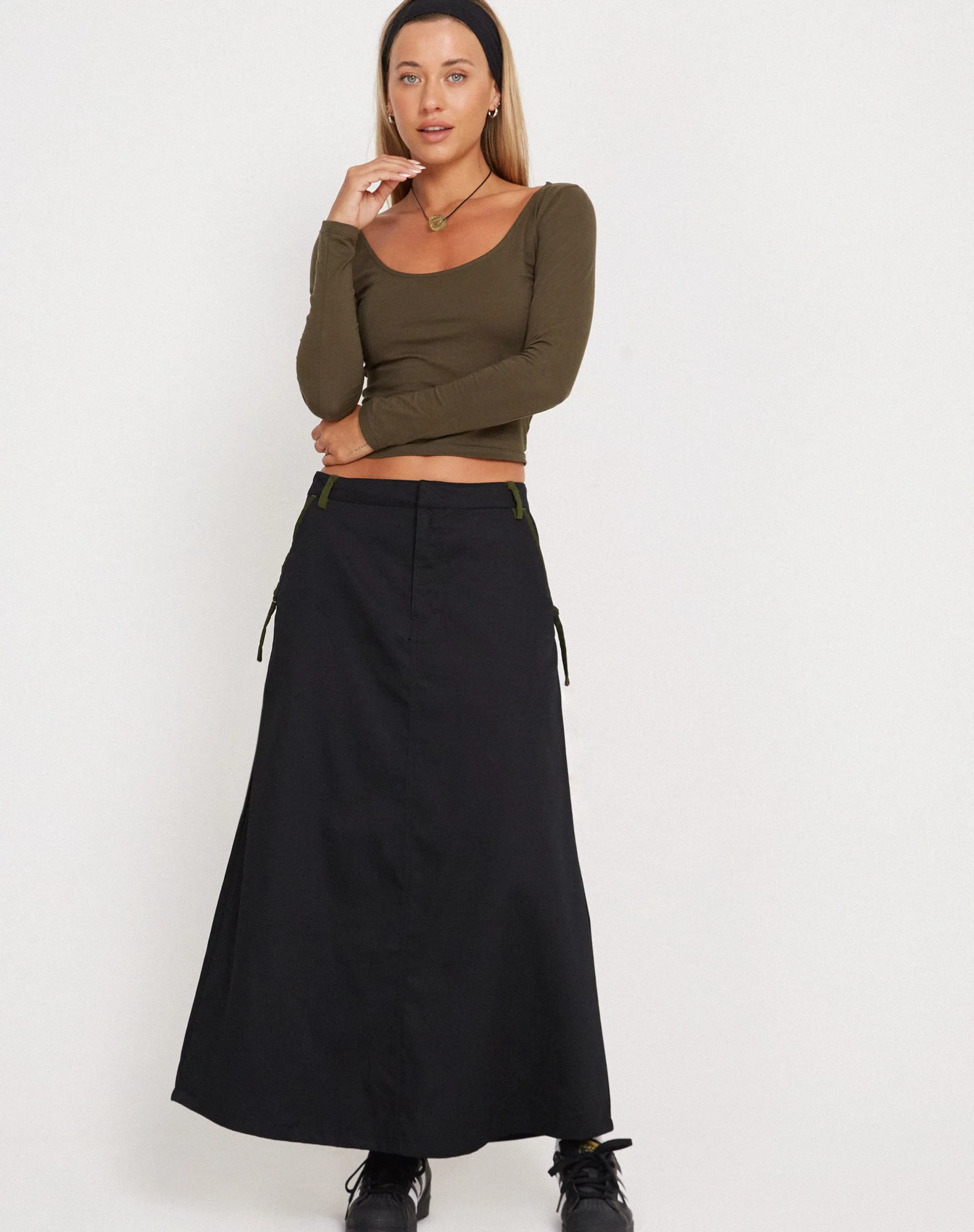Flash Sale Sorrel Midi Skirt In Black Forest Green SALE SKIRTS | MIDI SKIRTS