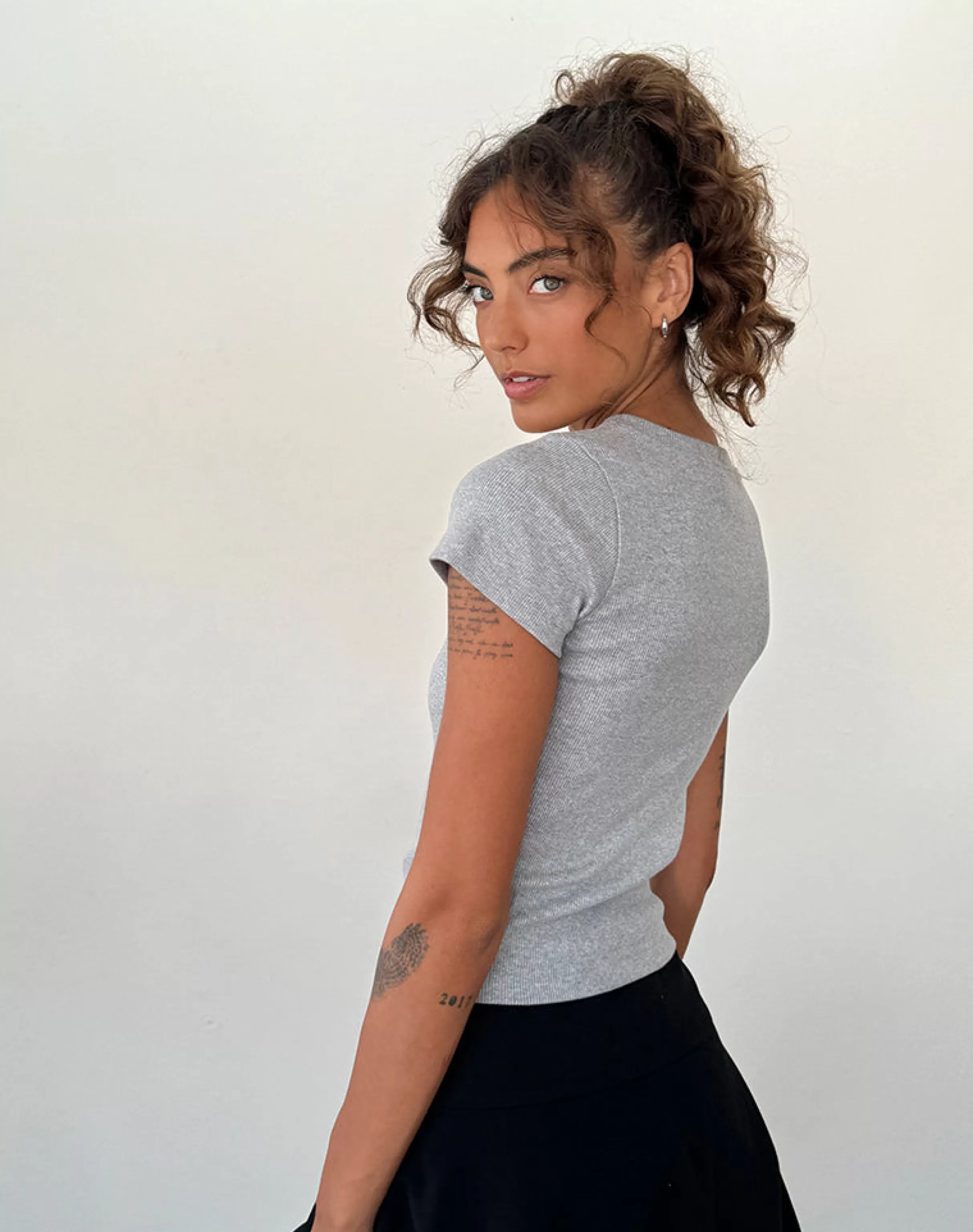 Store Suti Tee In BASIC TOPS | TEES