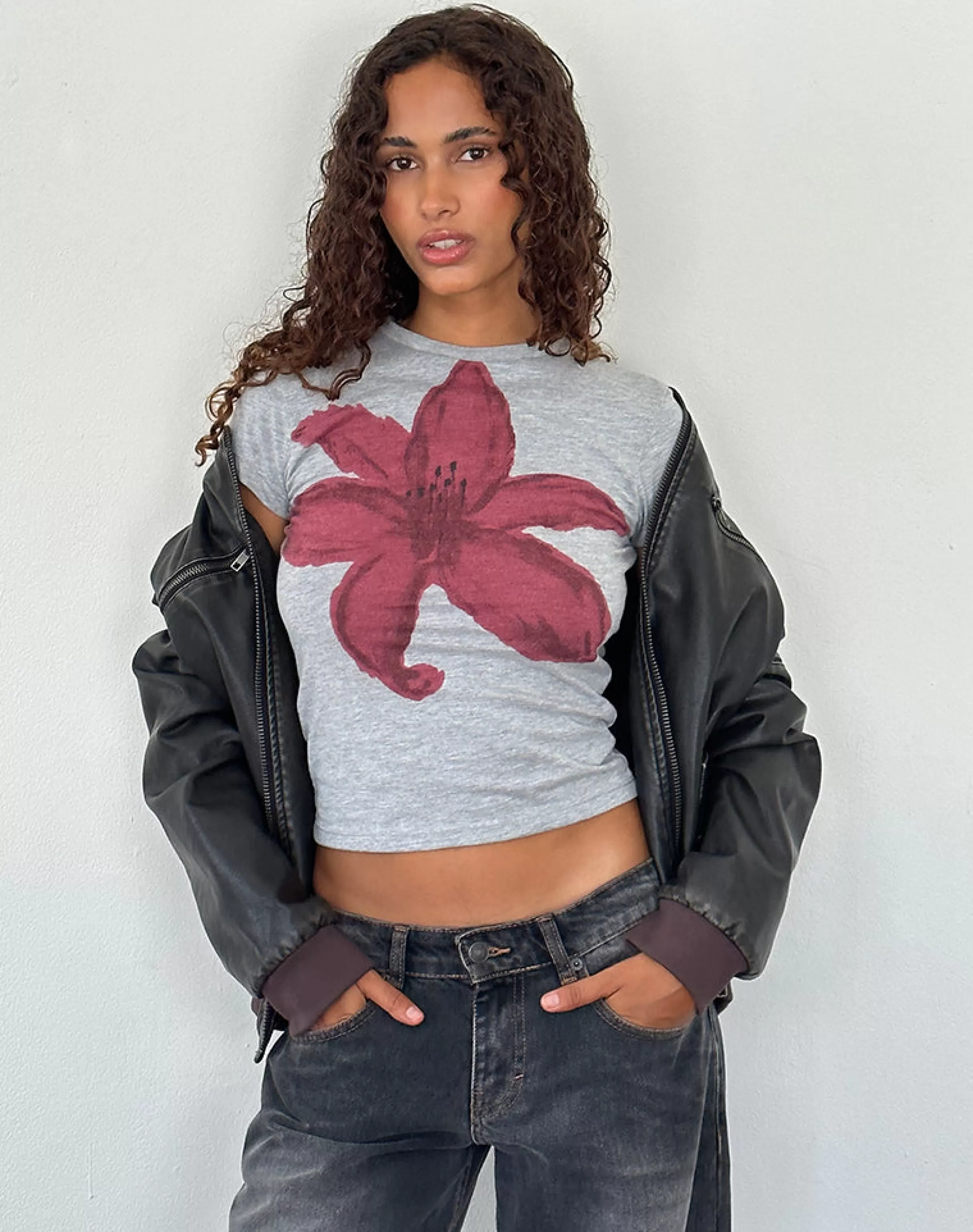Flash Sale Sutin Tee In BASICS | BASIC TOPS