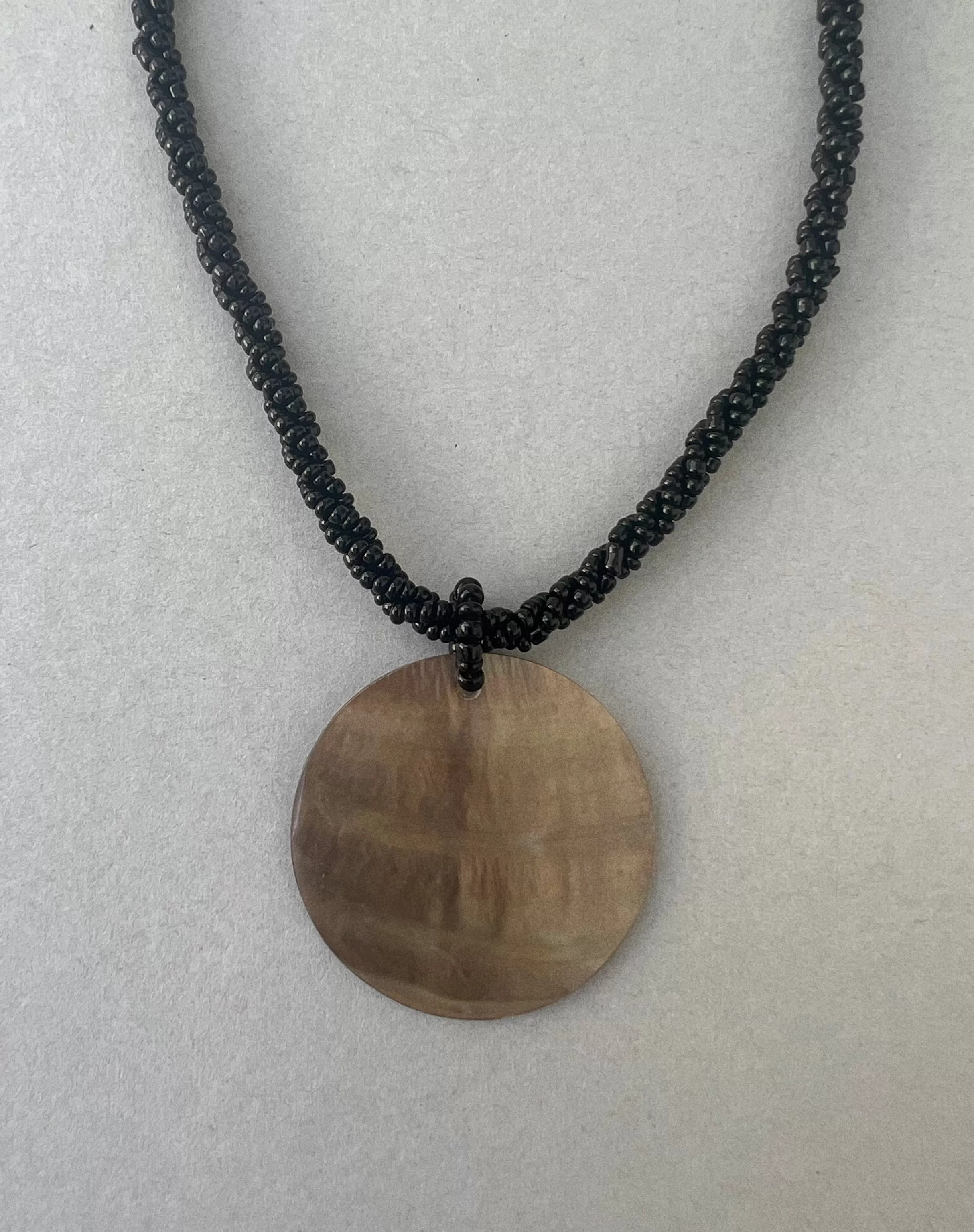 New Talola Necklace With Round Shell Pendant ACCESSORIES