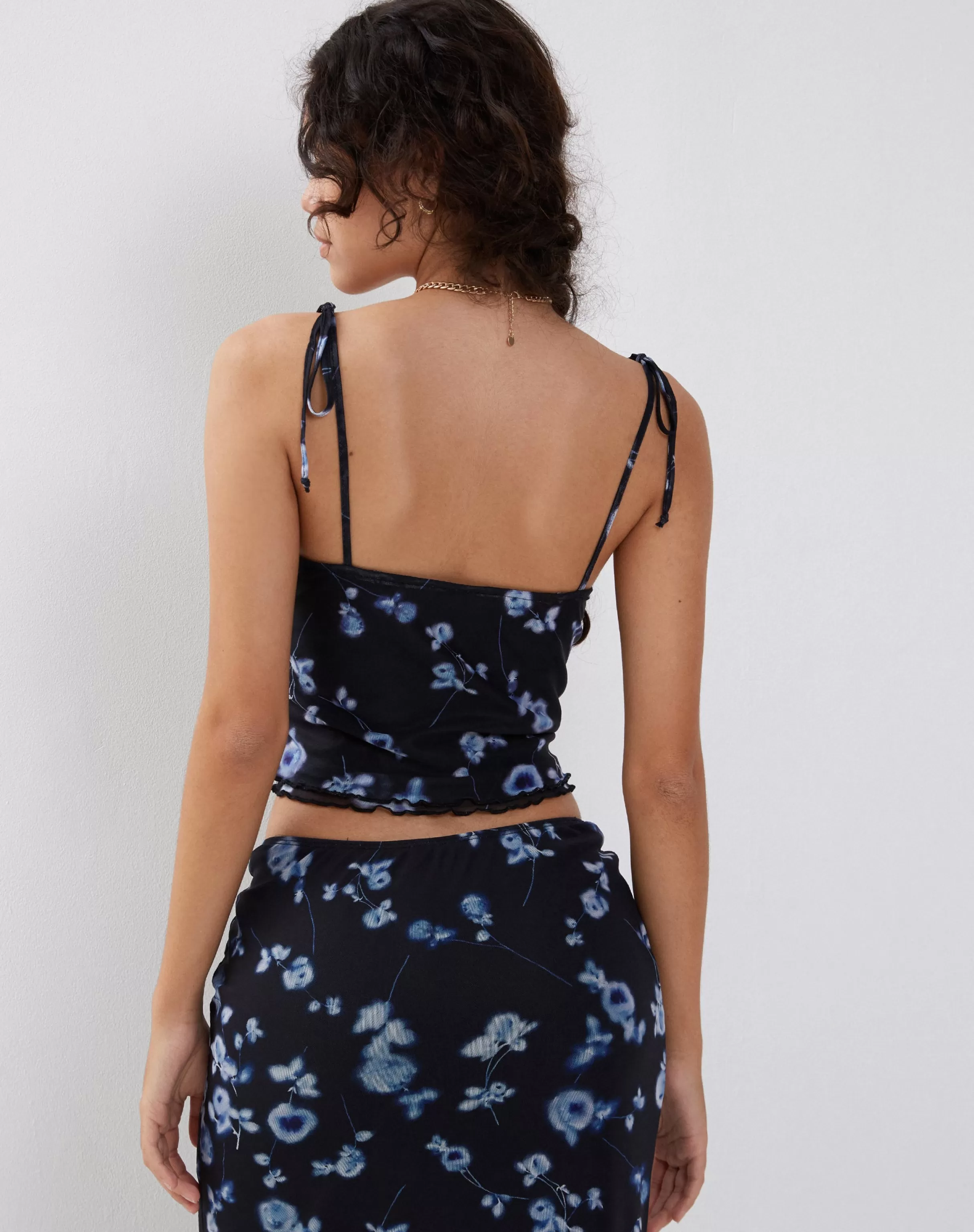 Cheap Tamari Tie Detail Mesh Vest Top In Diffused Floral Navy STRAPPY TOPS | PRINTED TOPS