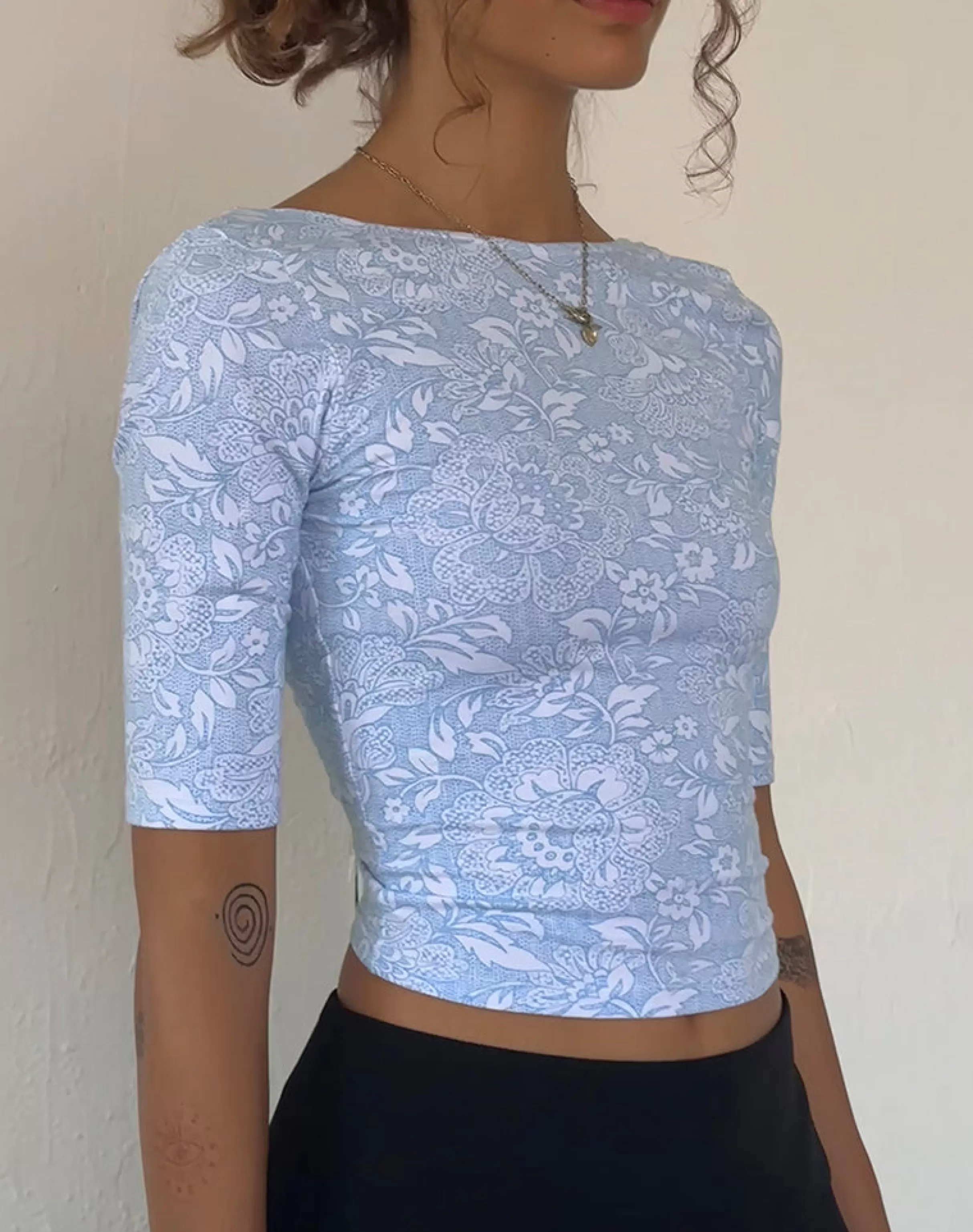 Discount Xiwani Top In White Ornate Print Lycra STRAWBERRY MILK | BASIC TOPS
